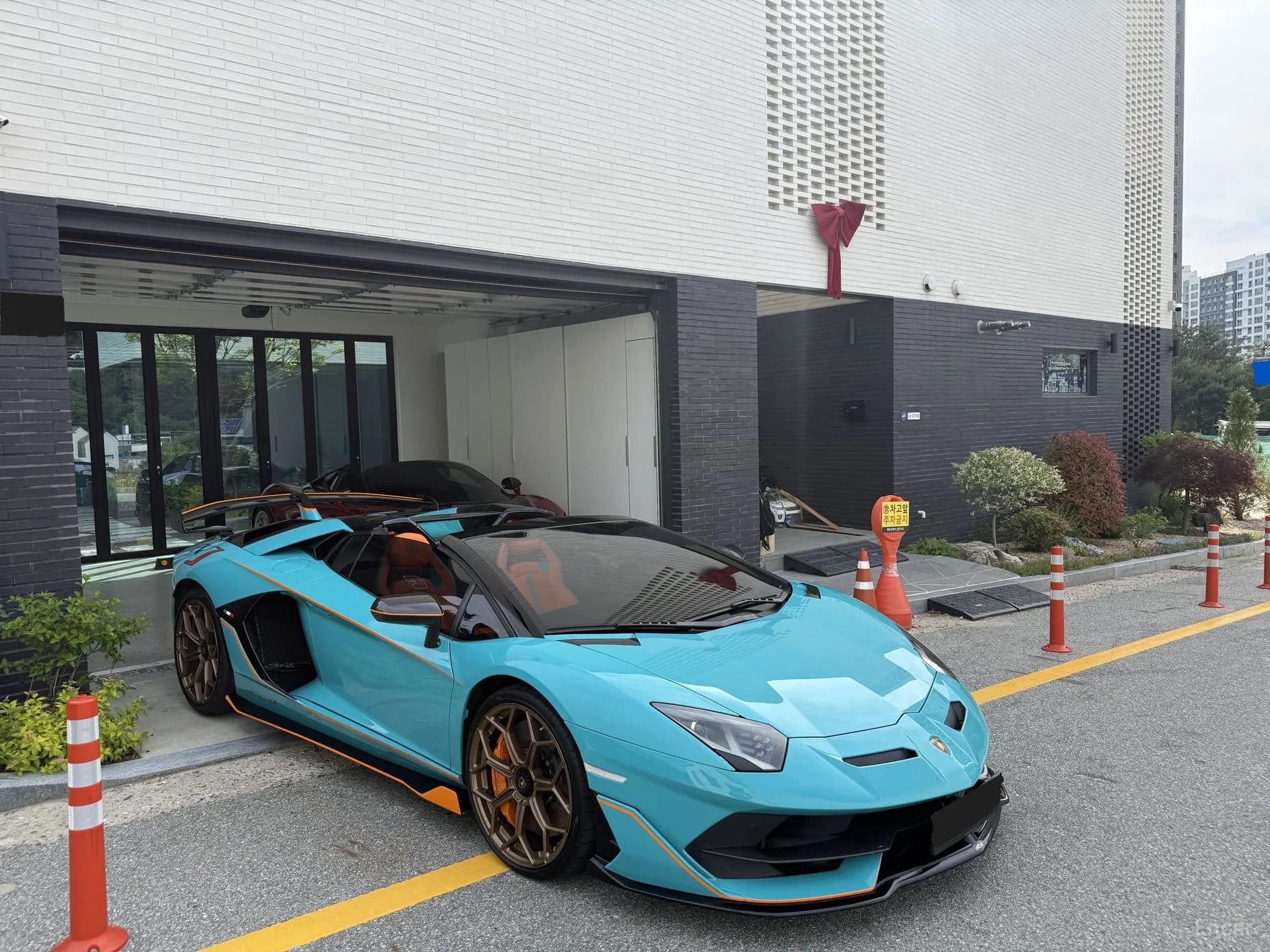 Aventador