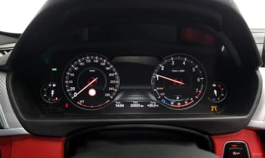 Series 4 (F32)