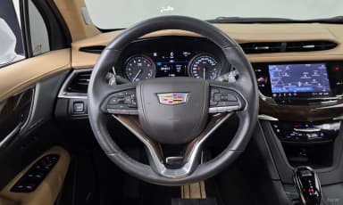 XT6