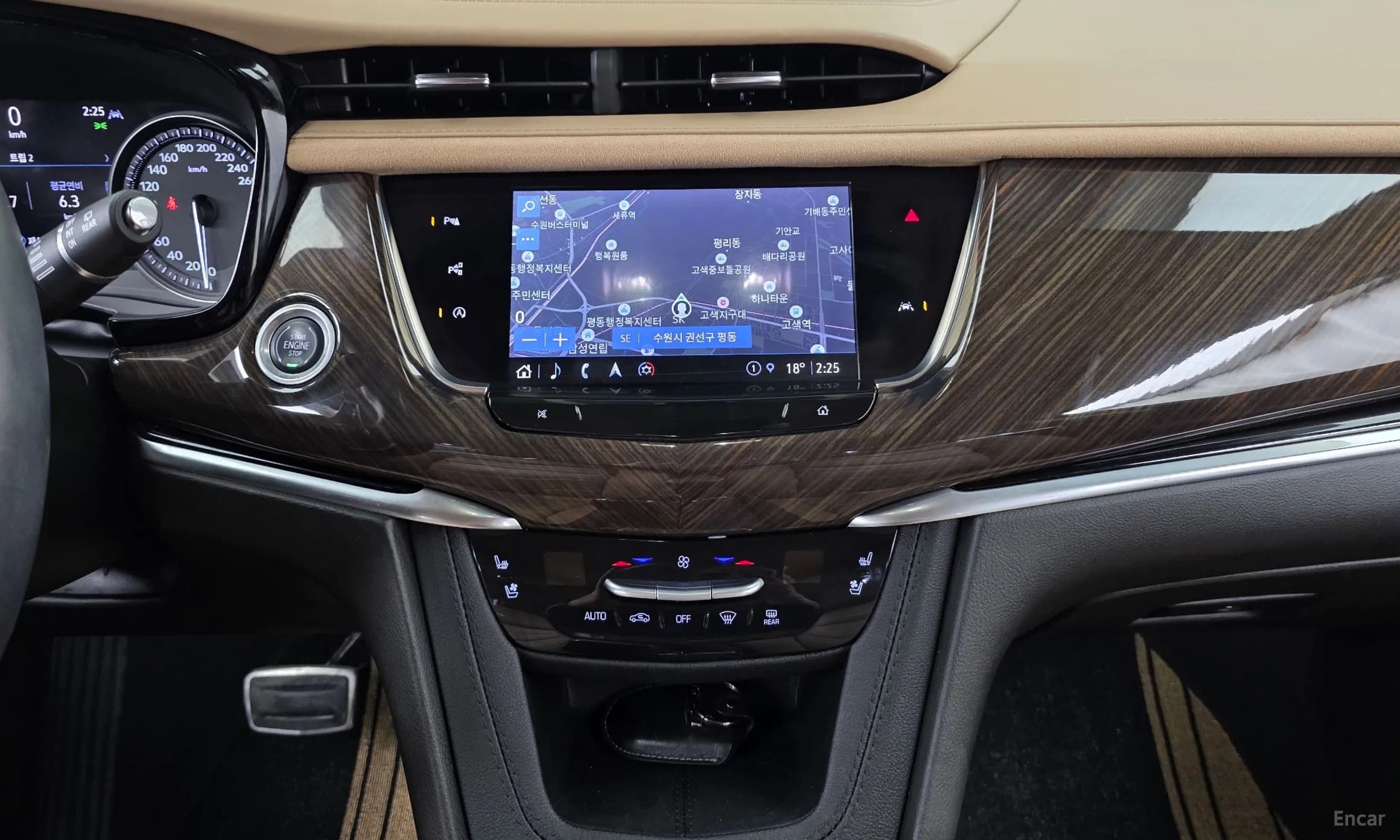 XT6