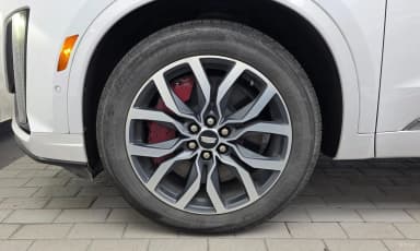 XT6