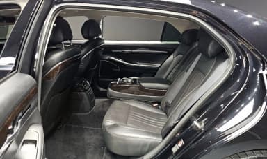G90