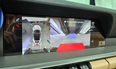 911 (992)