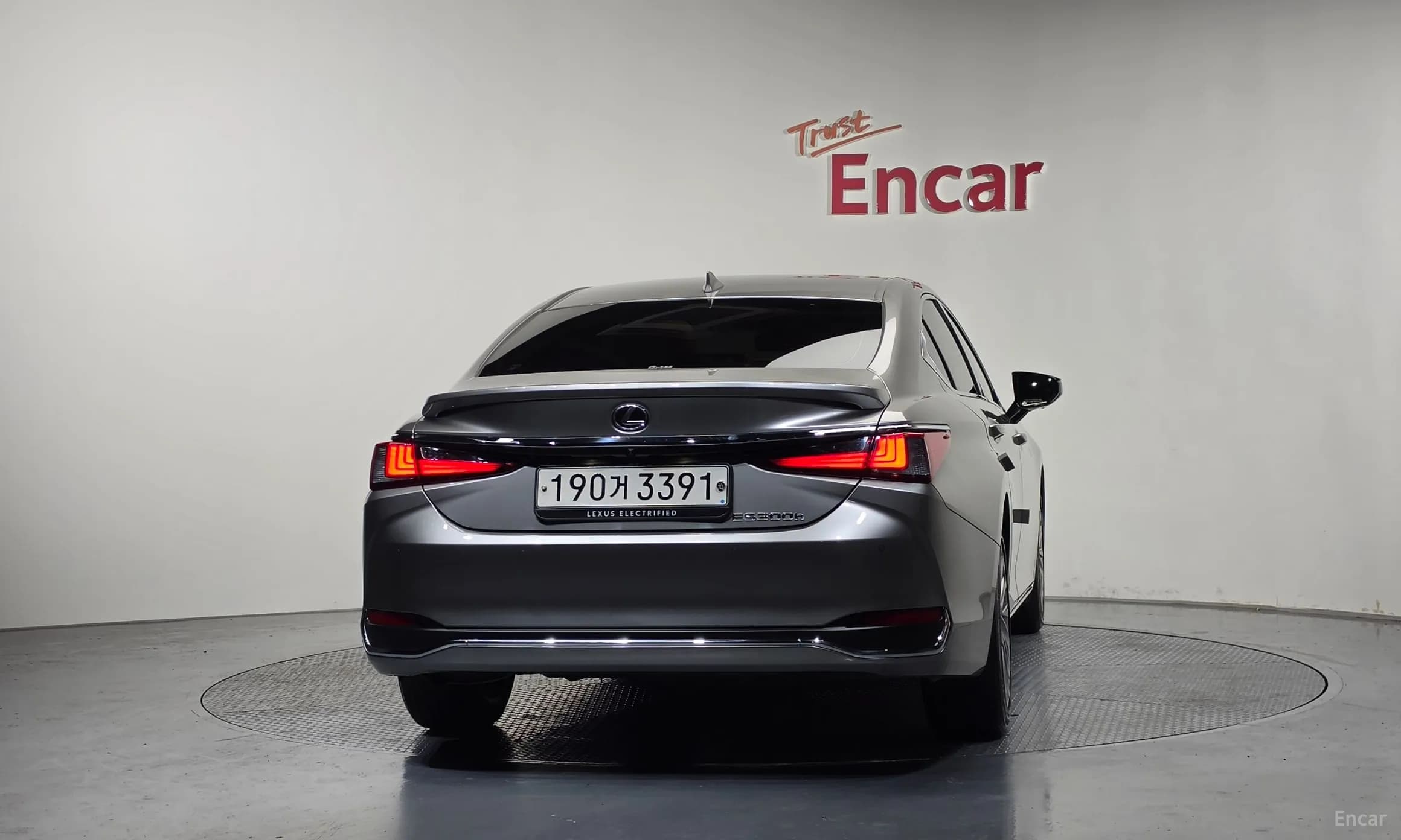 ES300h 7th Generation