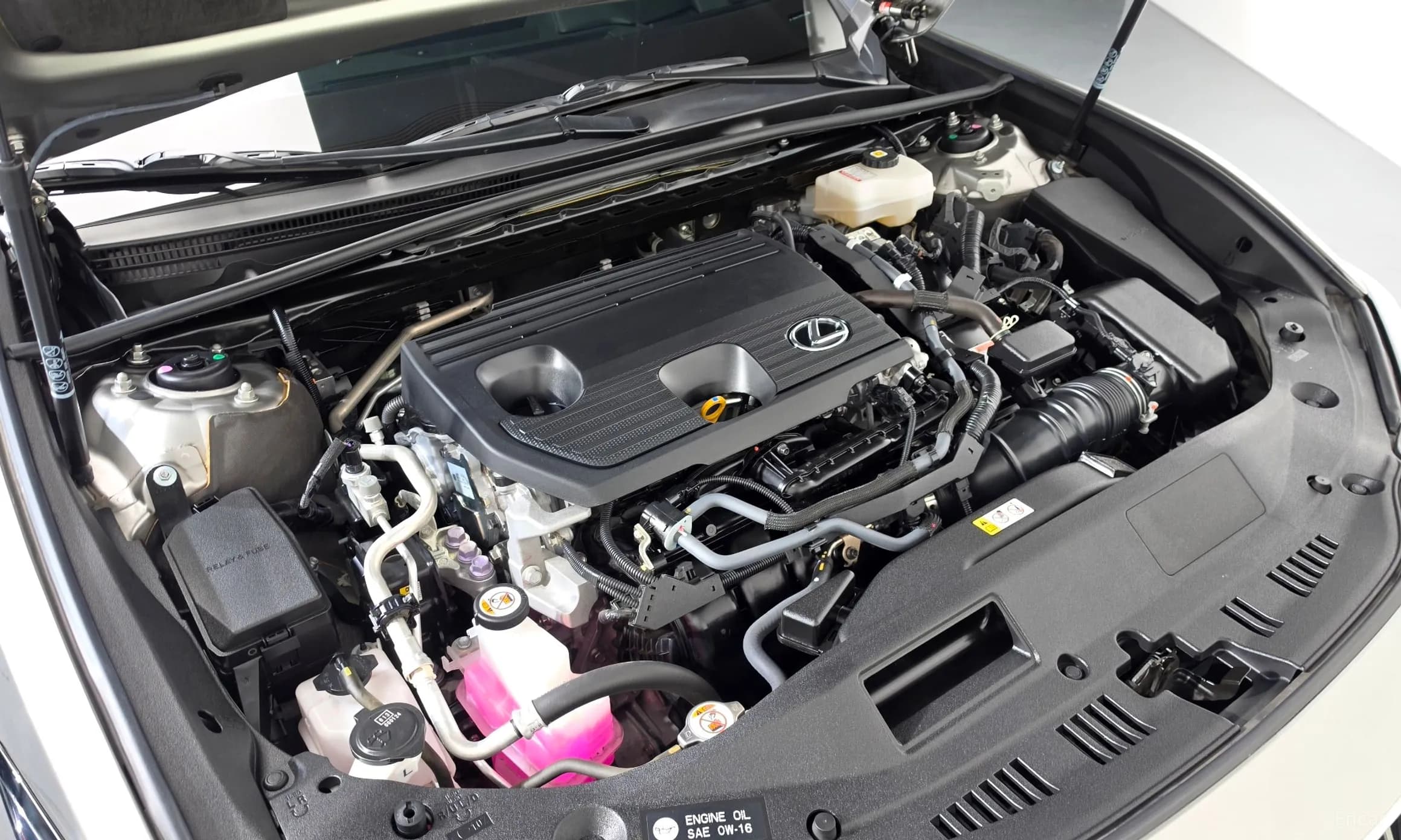 ES300h 7th Generation