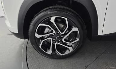Trax Crossover
