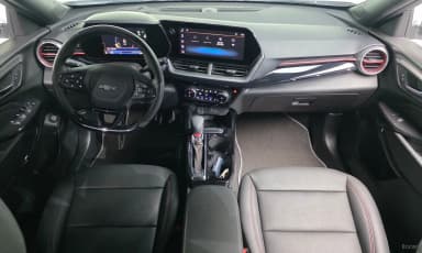 Trax Crossover