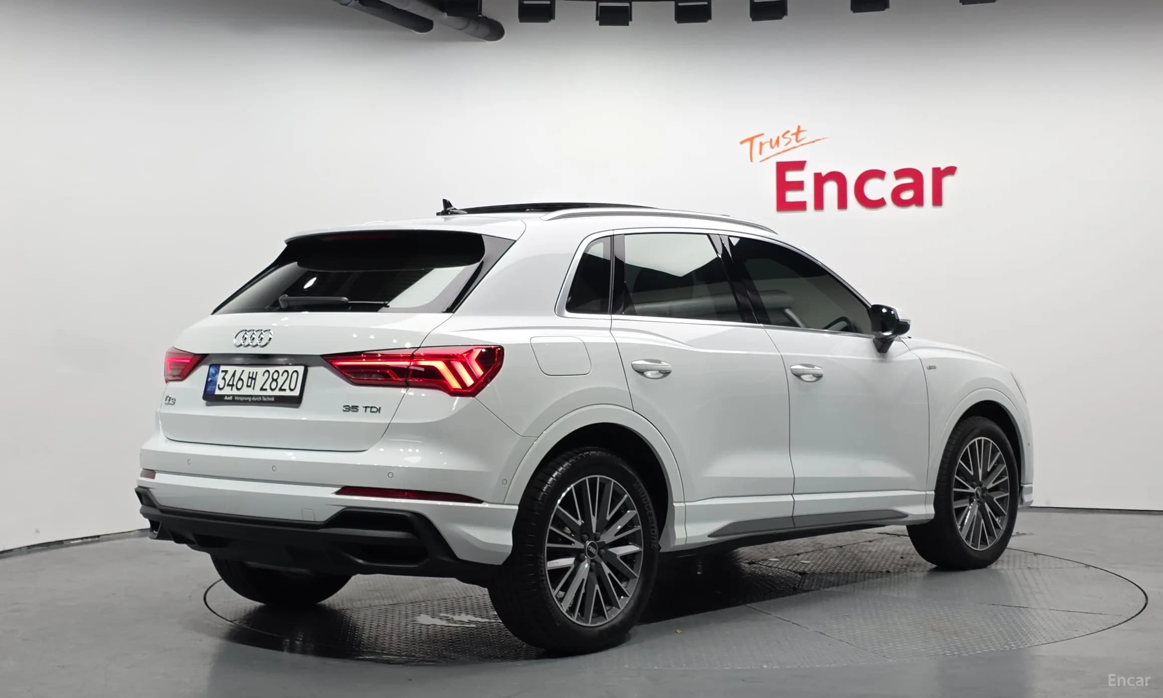 Q3 (F3)