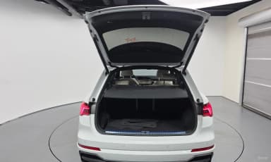 Q3 (F3)