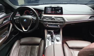 5 Series (G30)