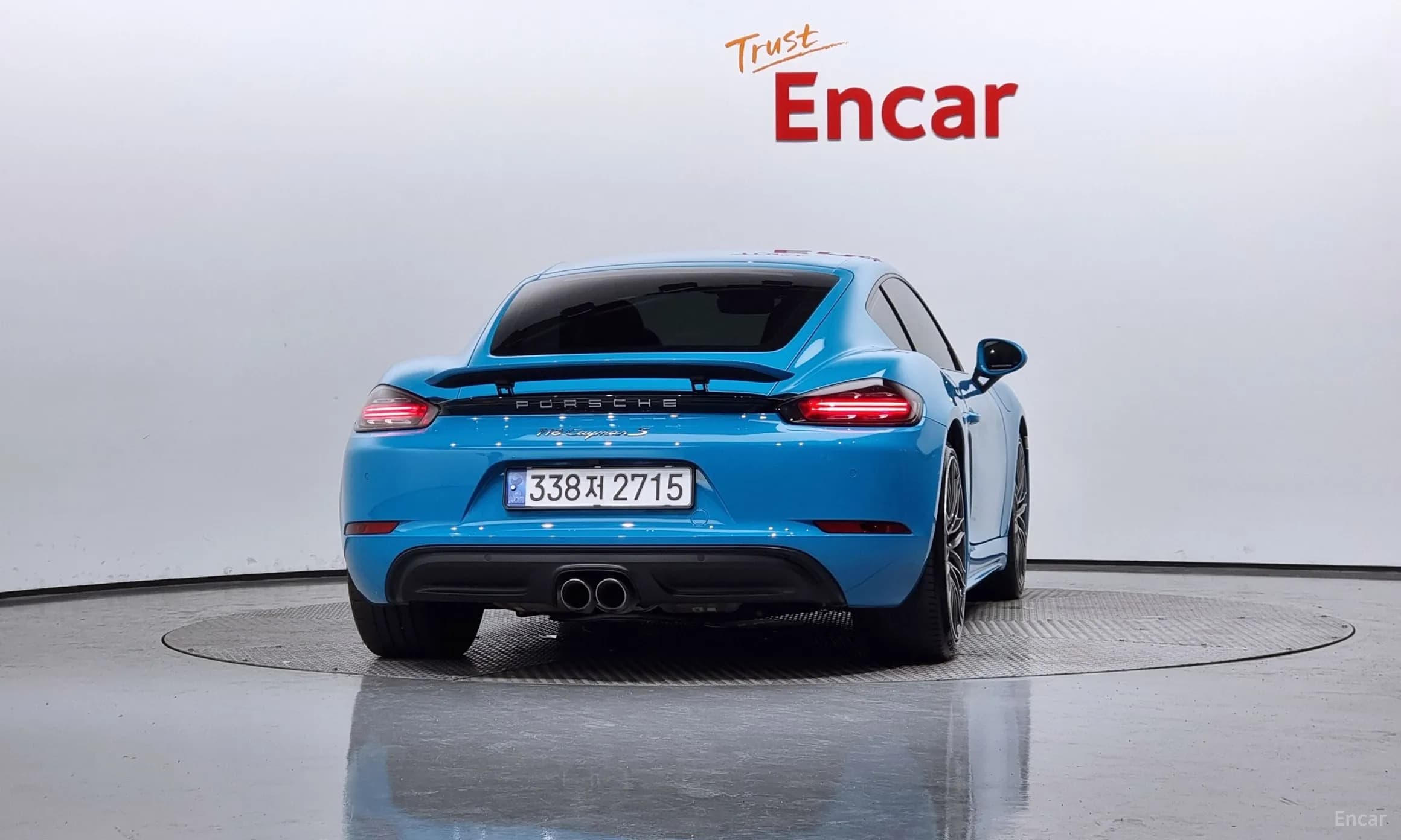 718 Cayman