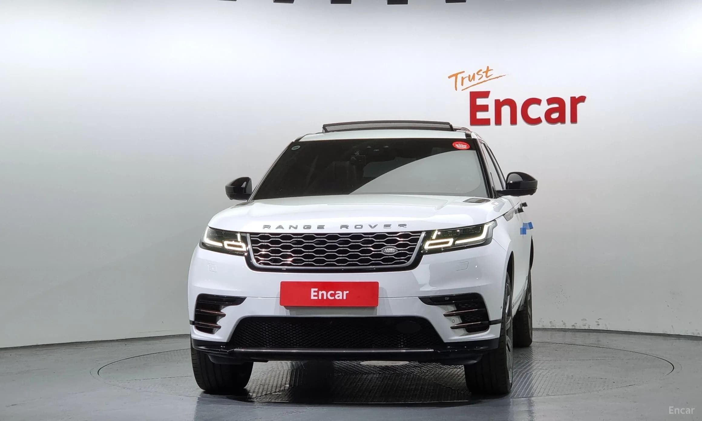 Range Rover Bella