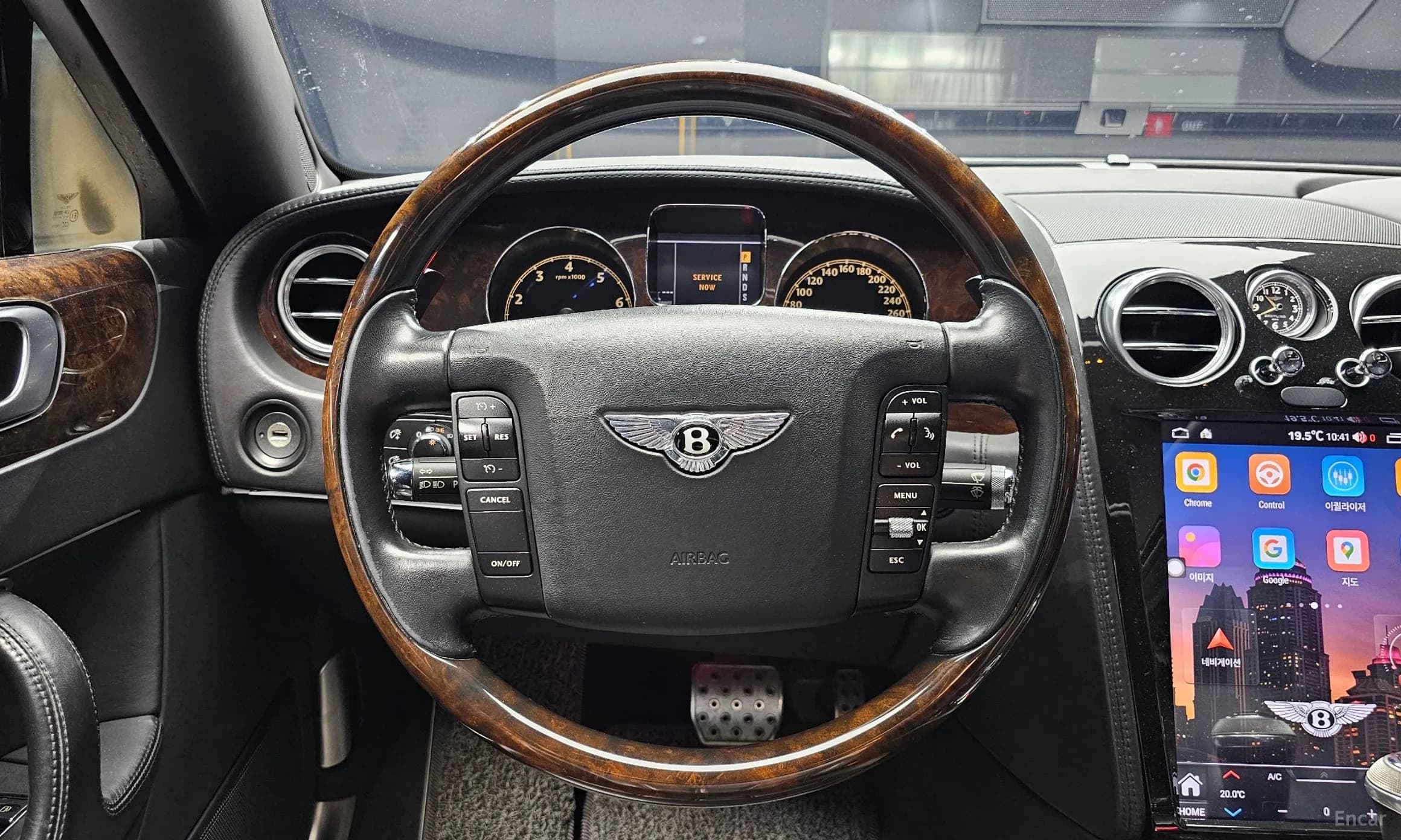 Flying Spur Gen 1