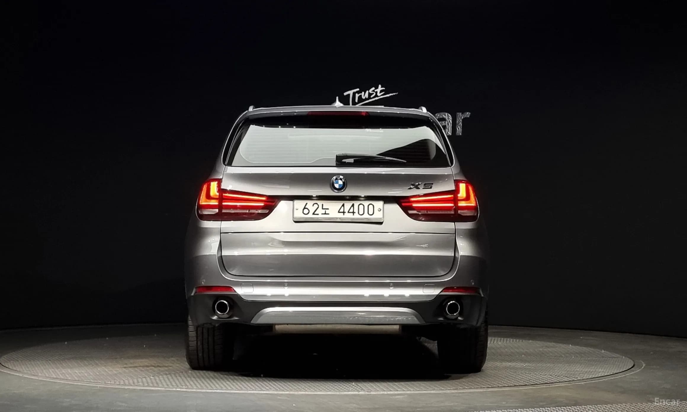 X5 (F15)