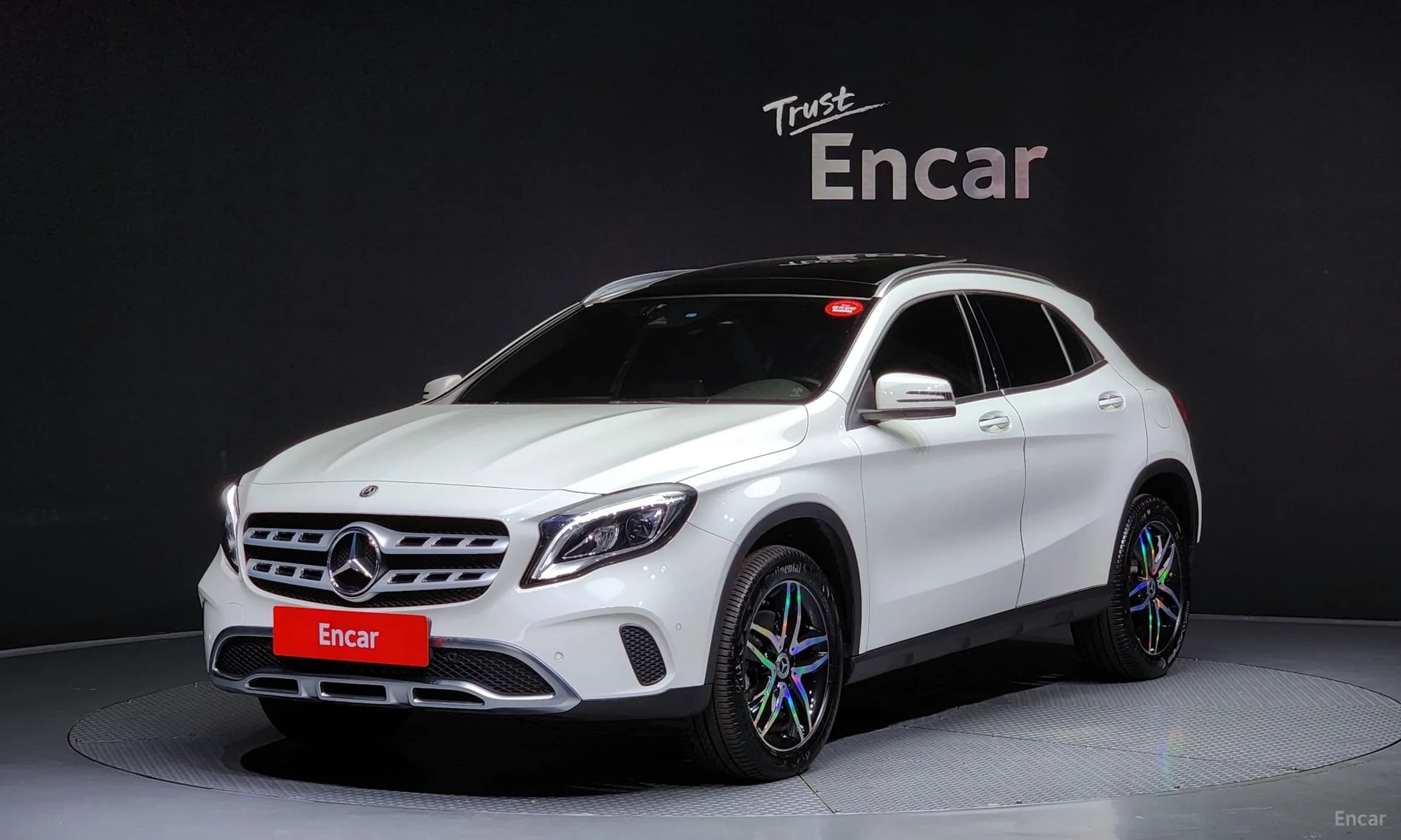 GLA-Class X156