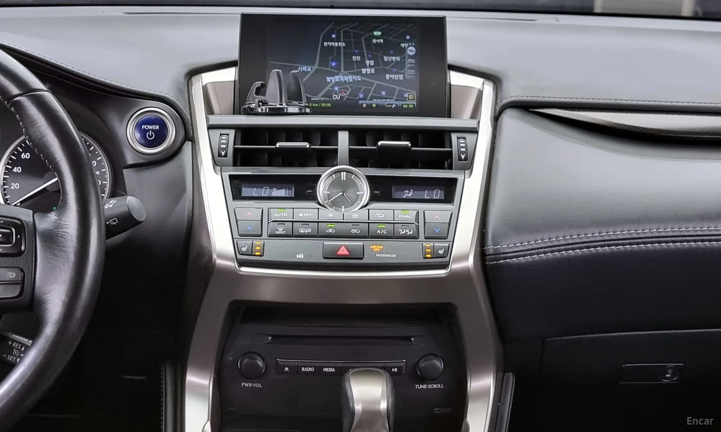 NX300h