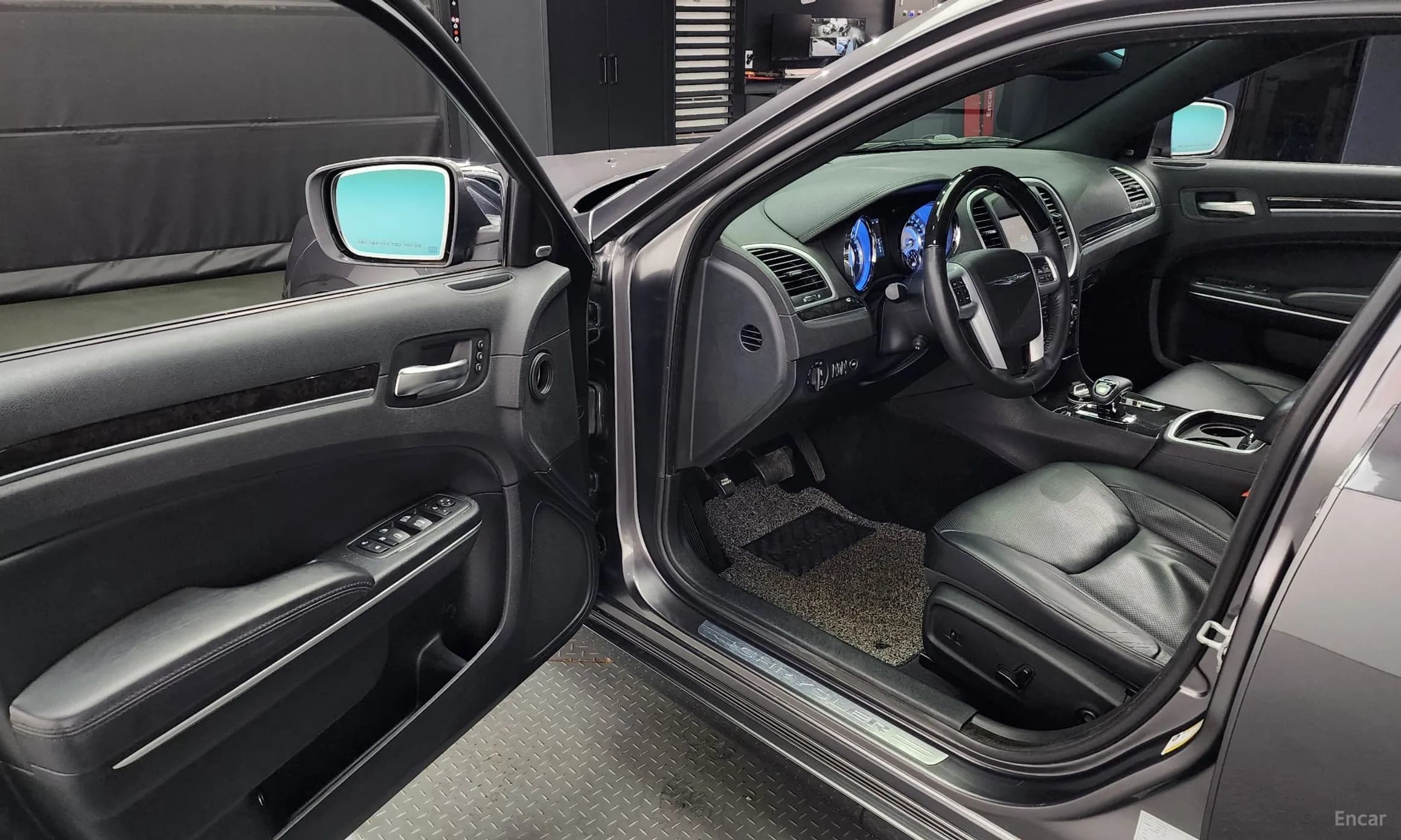 The New 300C