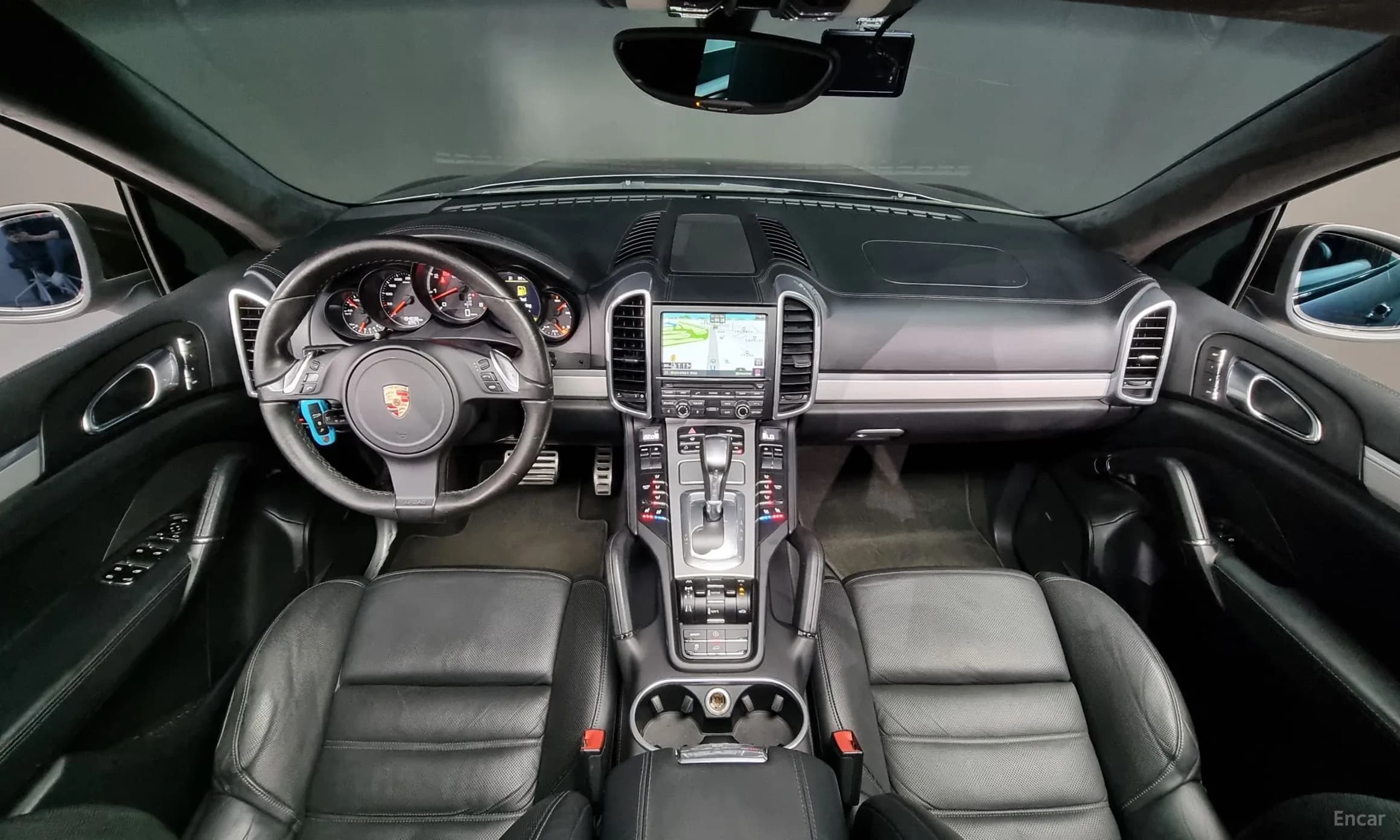 New Cayenne