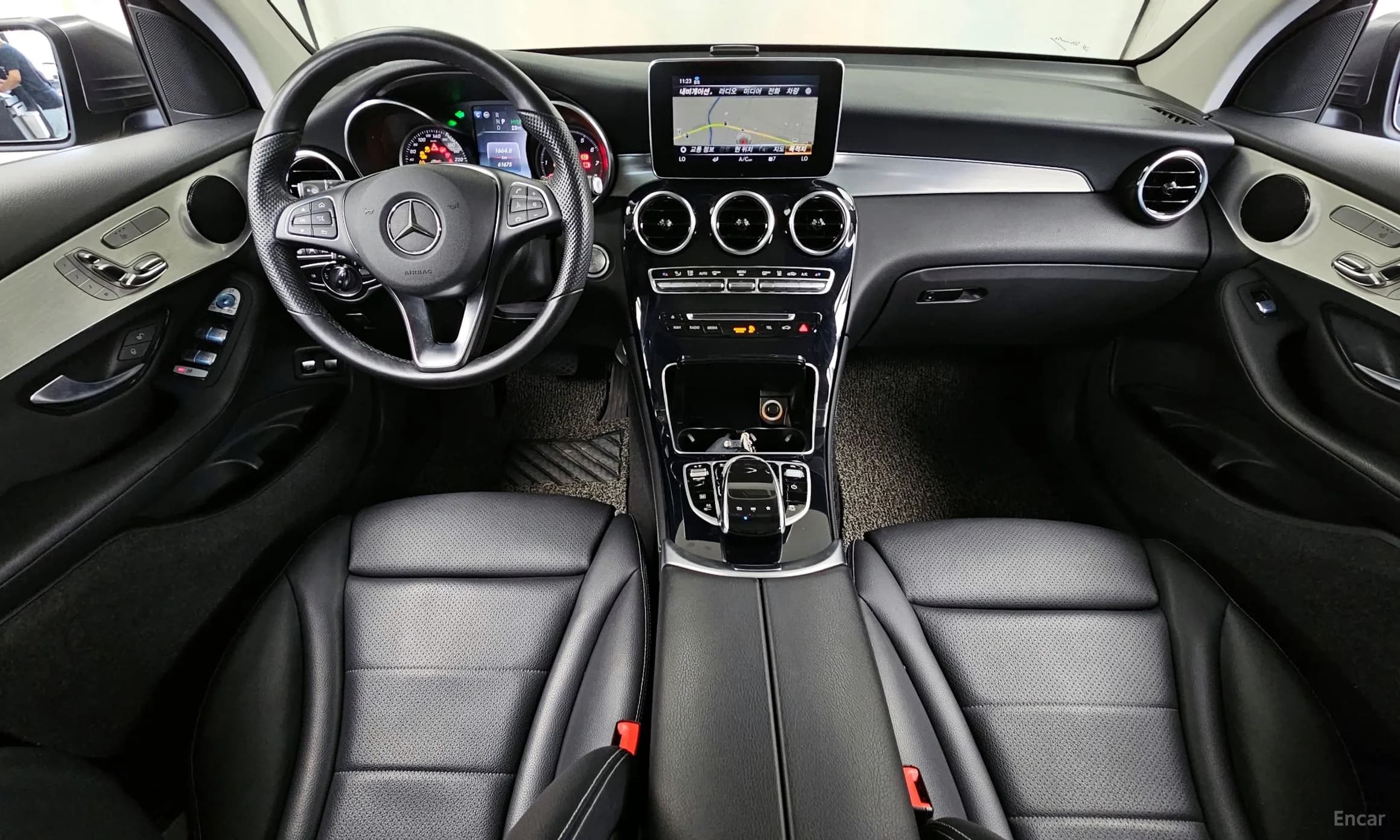 GLC-Class X253