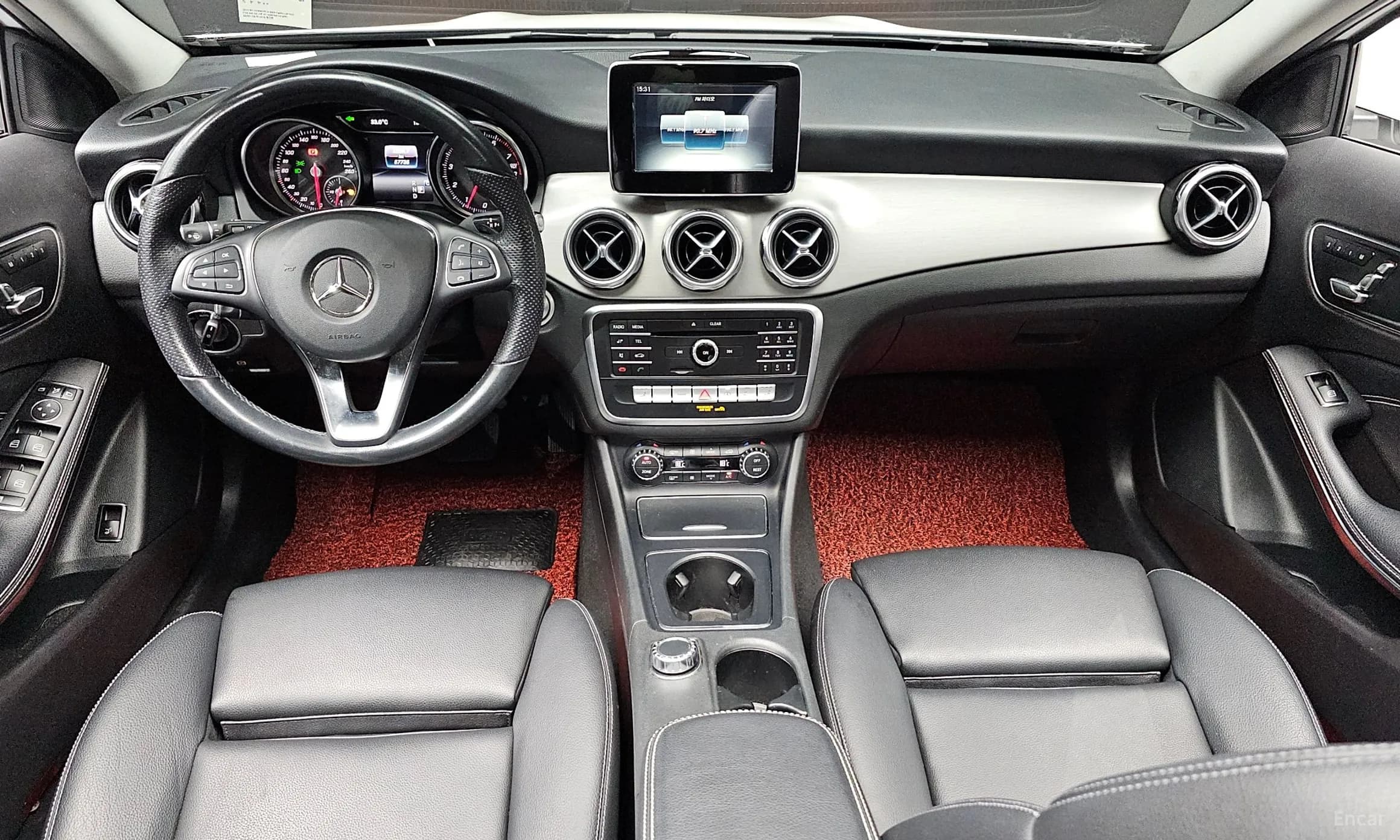 GLA-Class X156