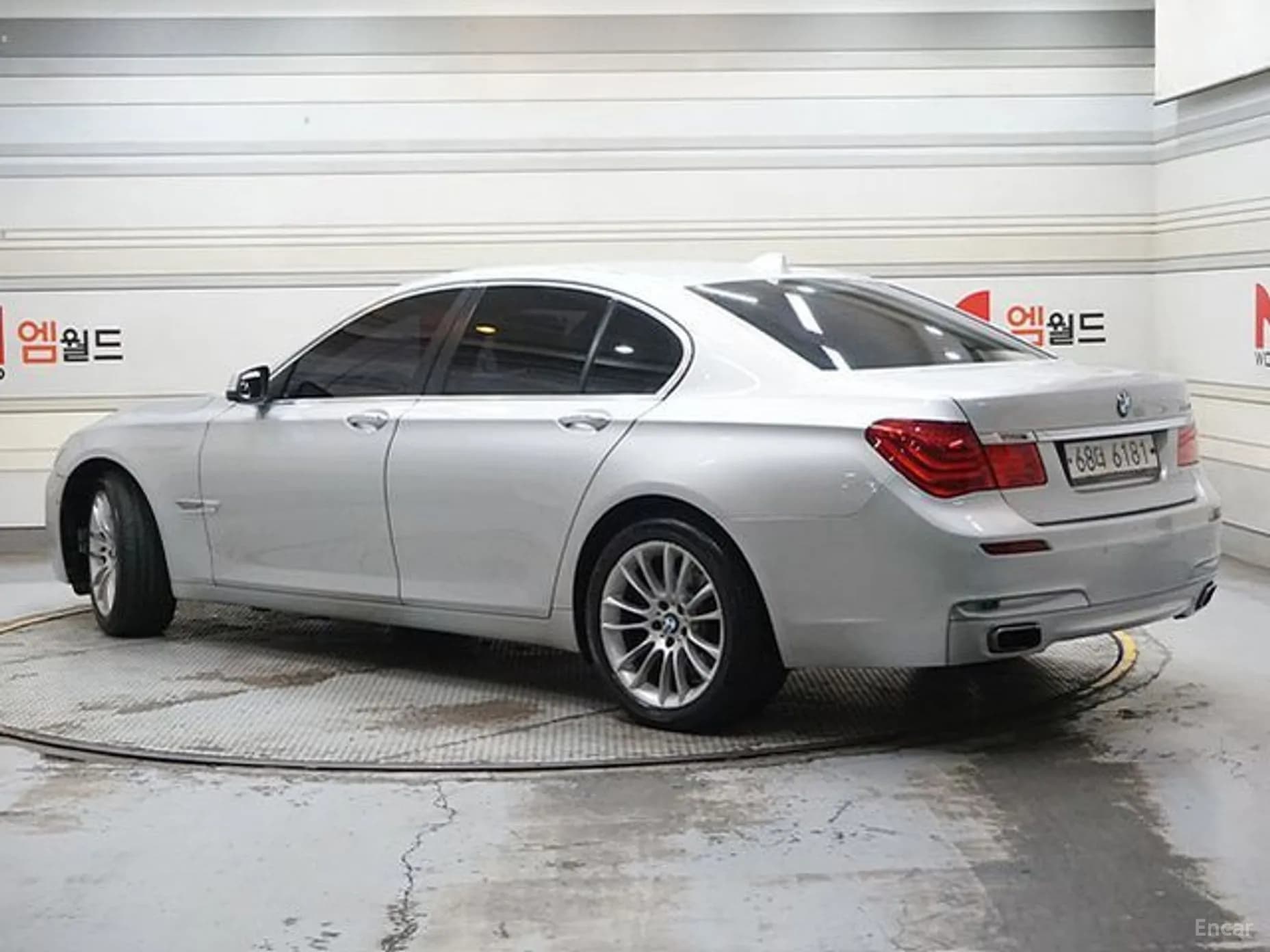 7 Series (F01)