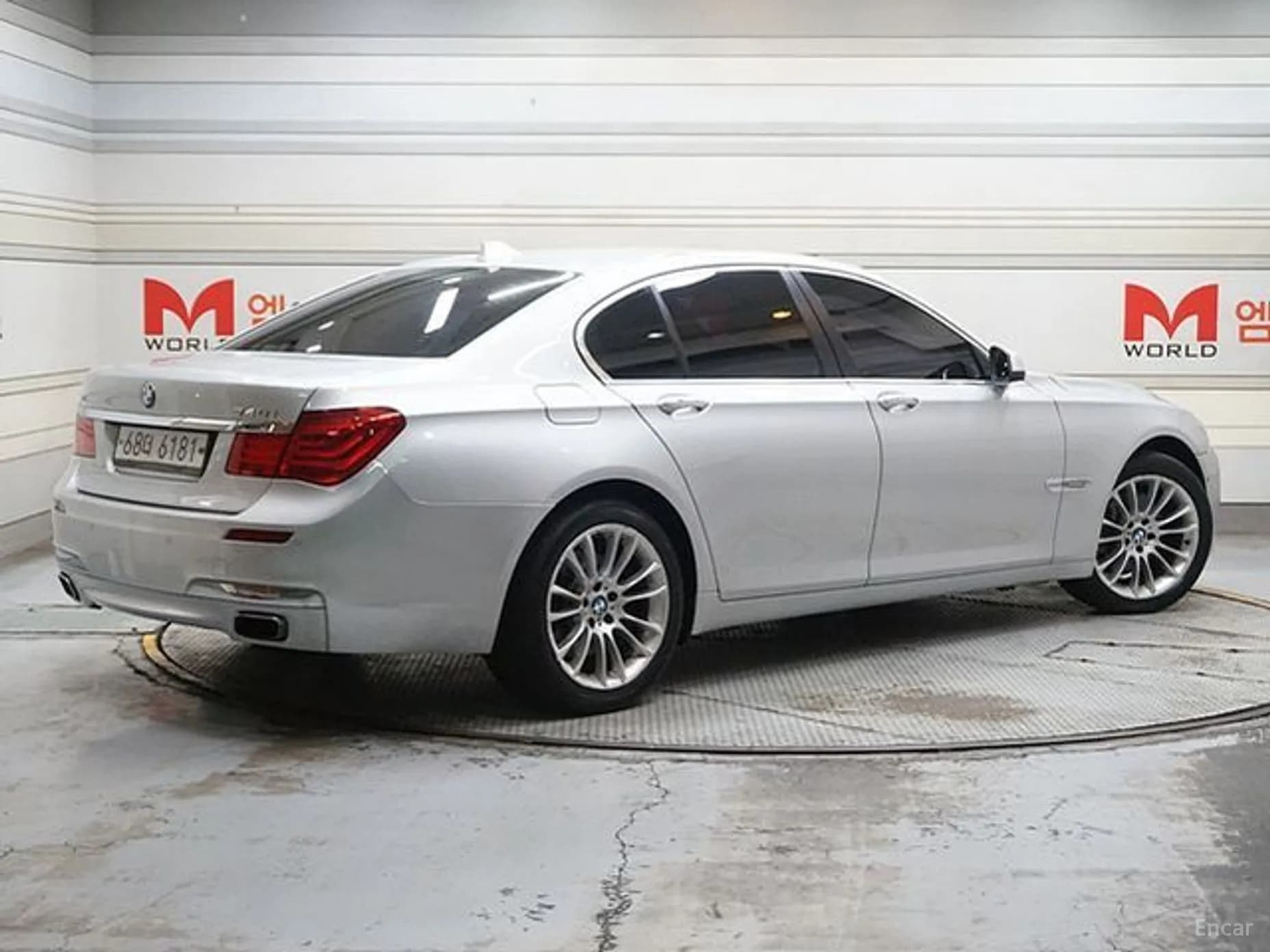 7 Series (F01)