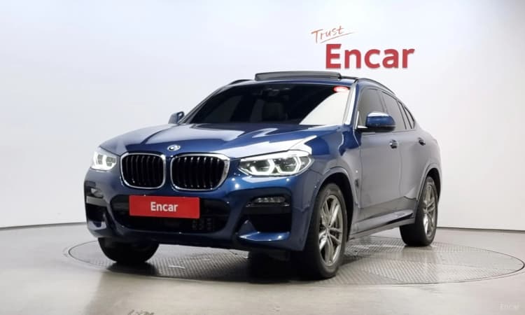 X4 (G02)