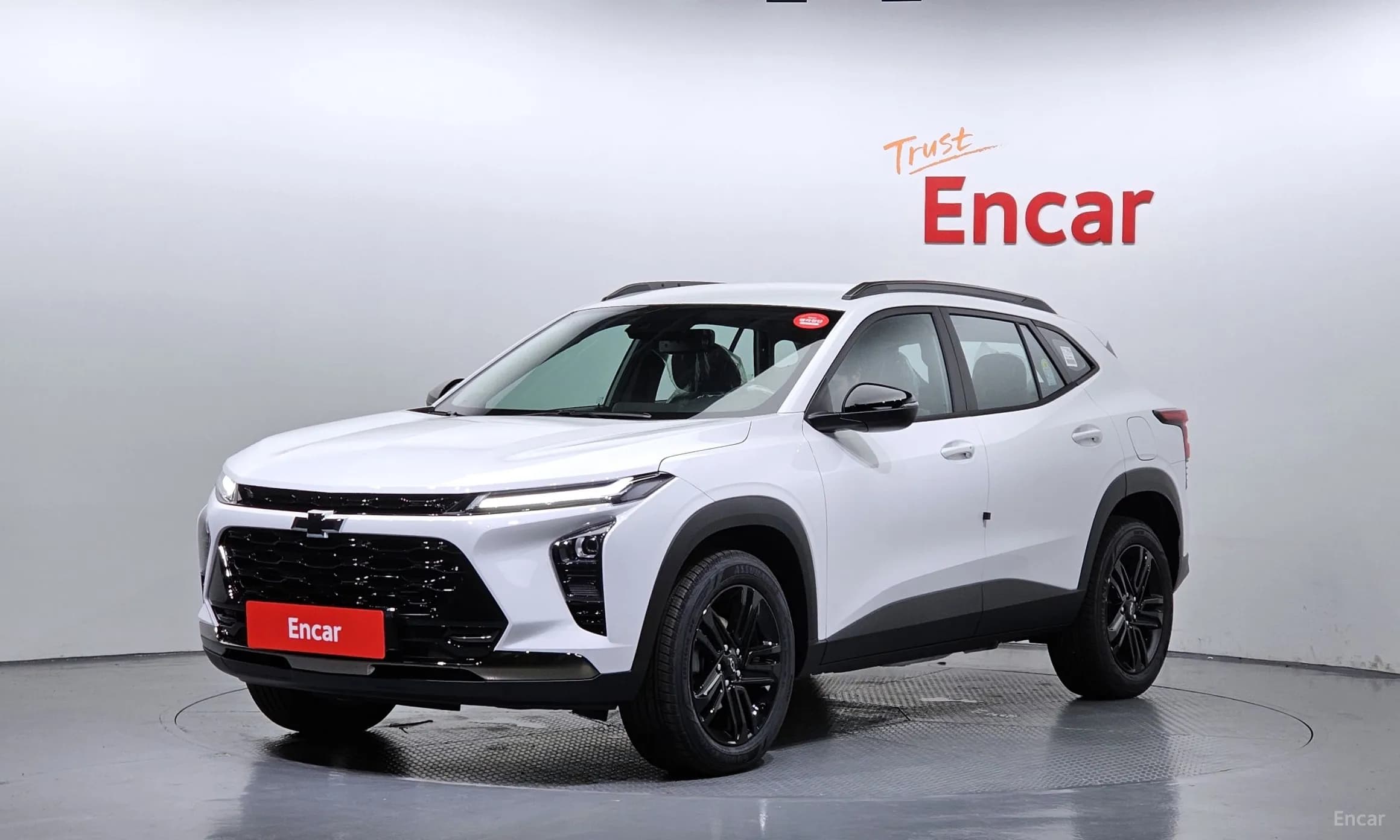 Trax Crossover