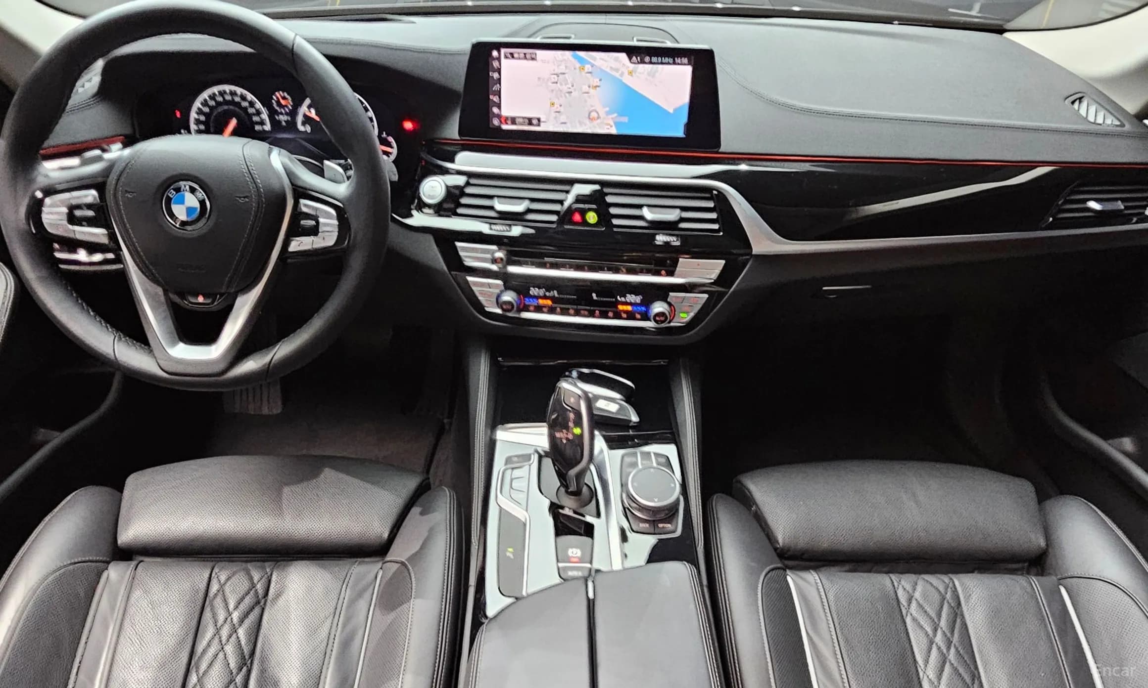 5 Series (G30)