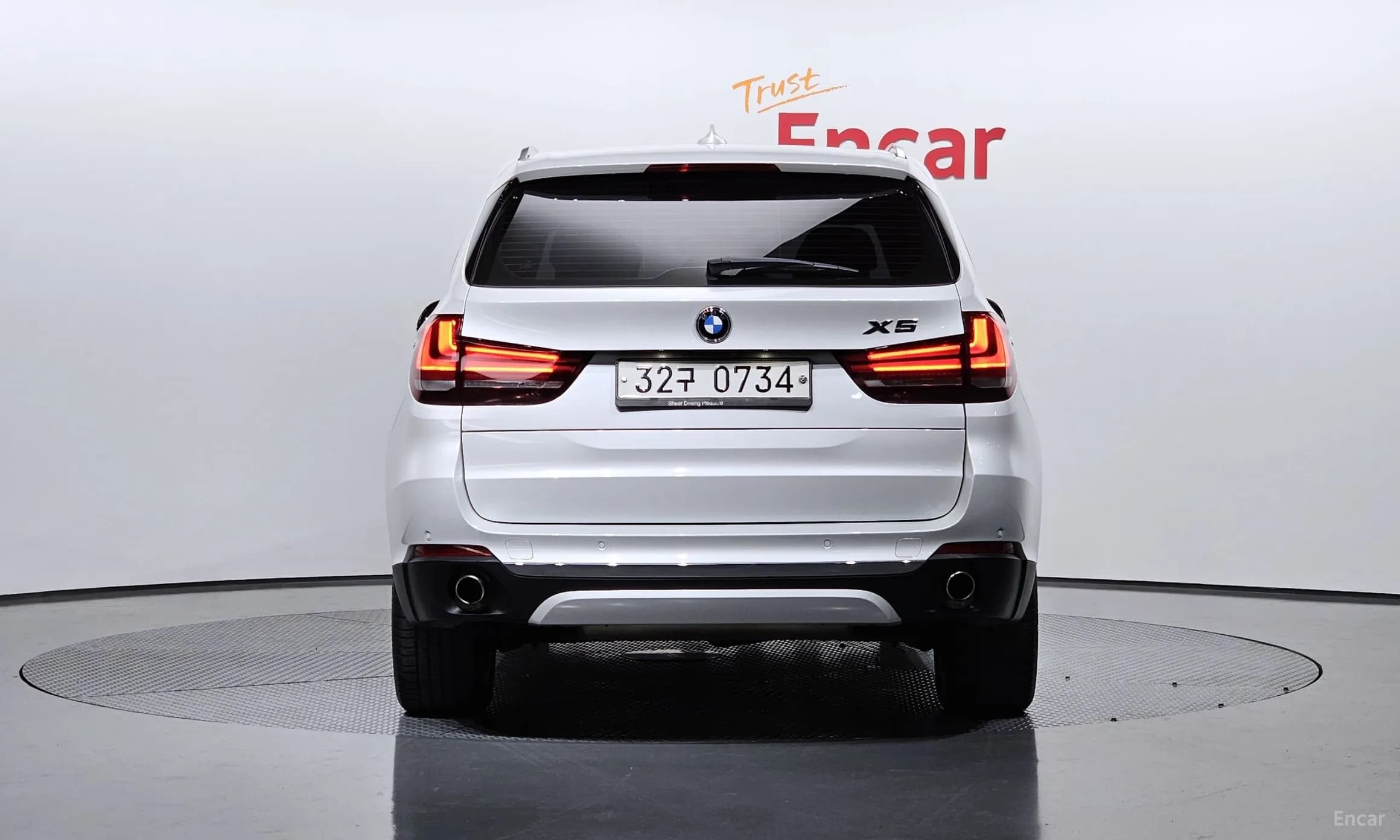 X5 (F15)
