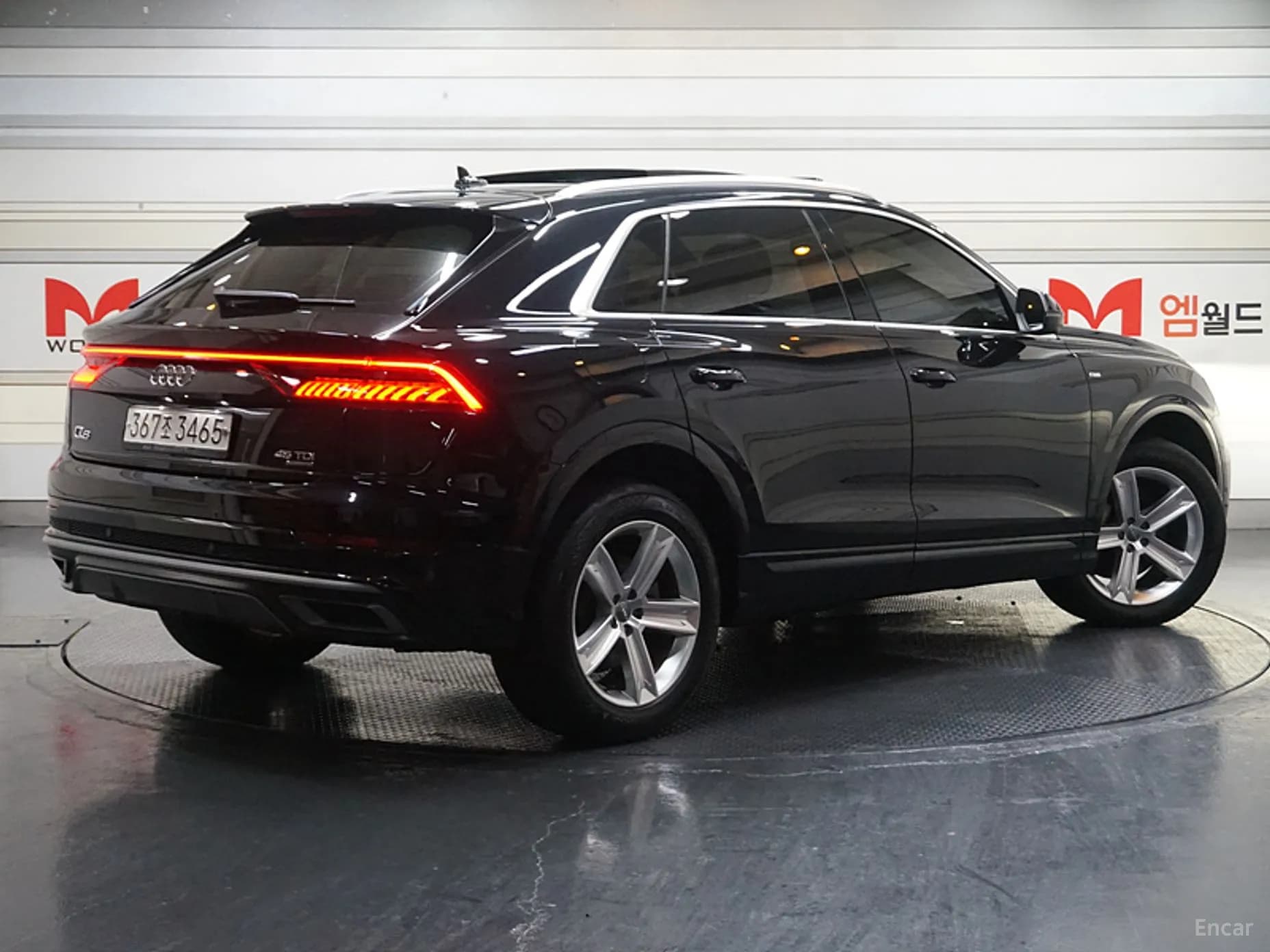 Q8 (4M)