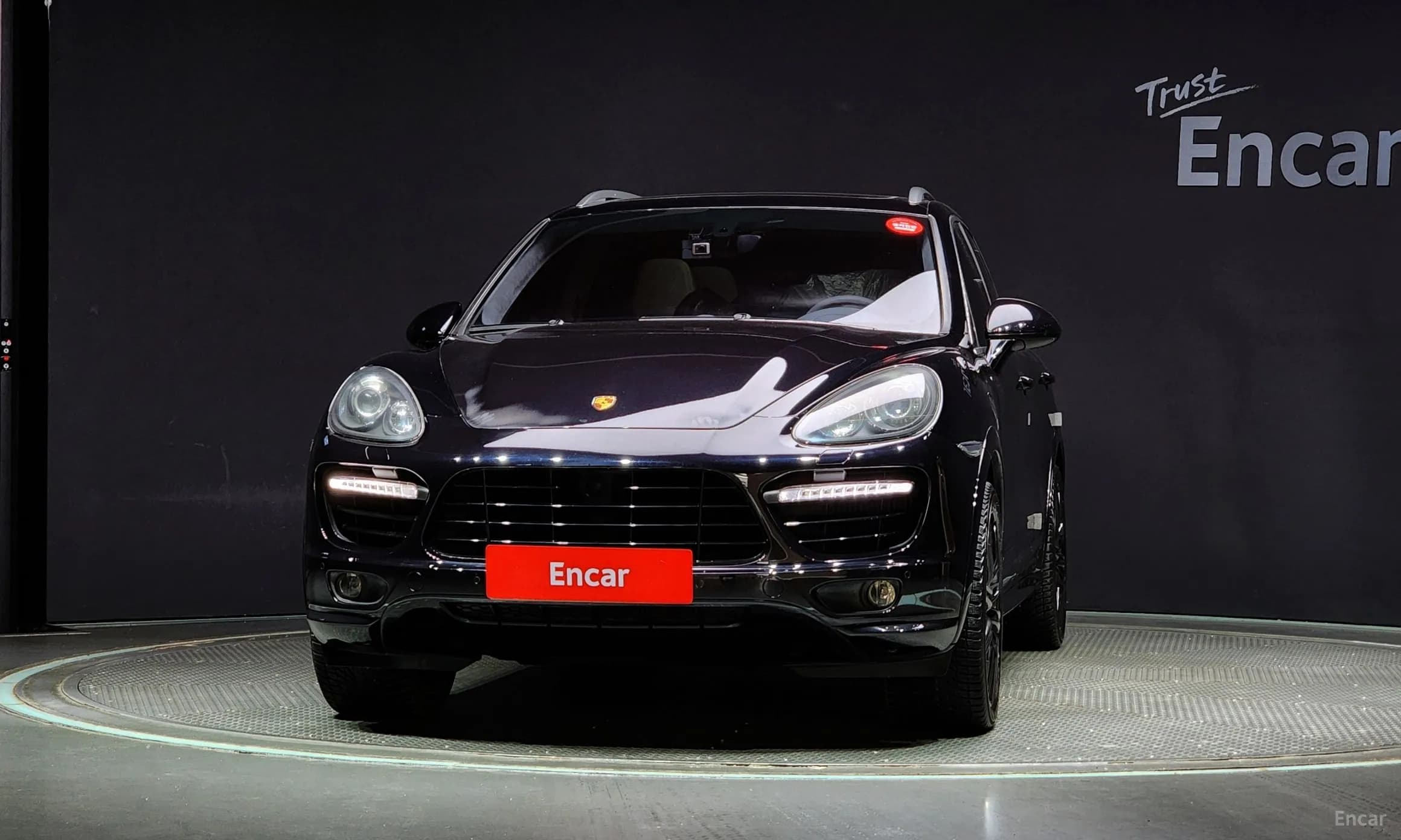 New Cayenne