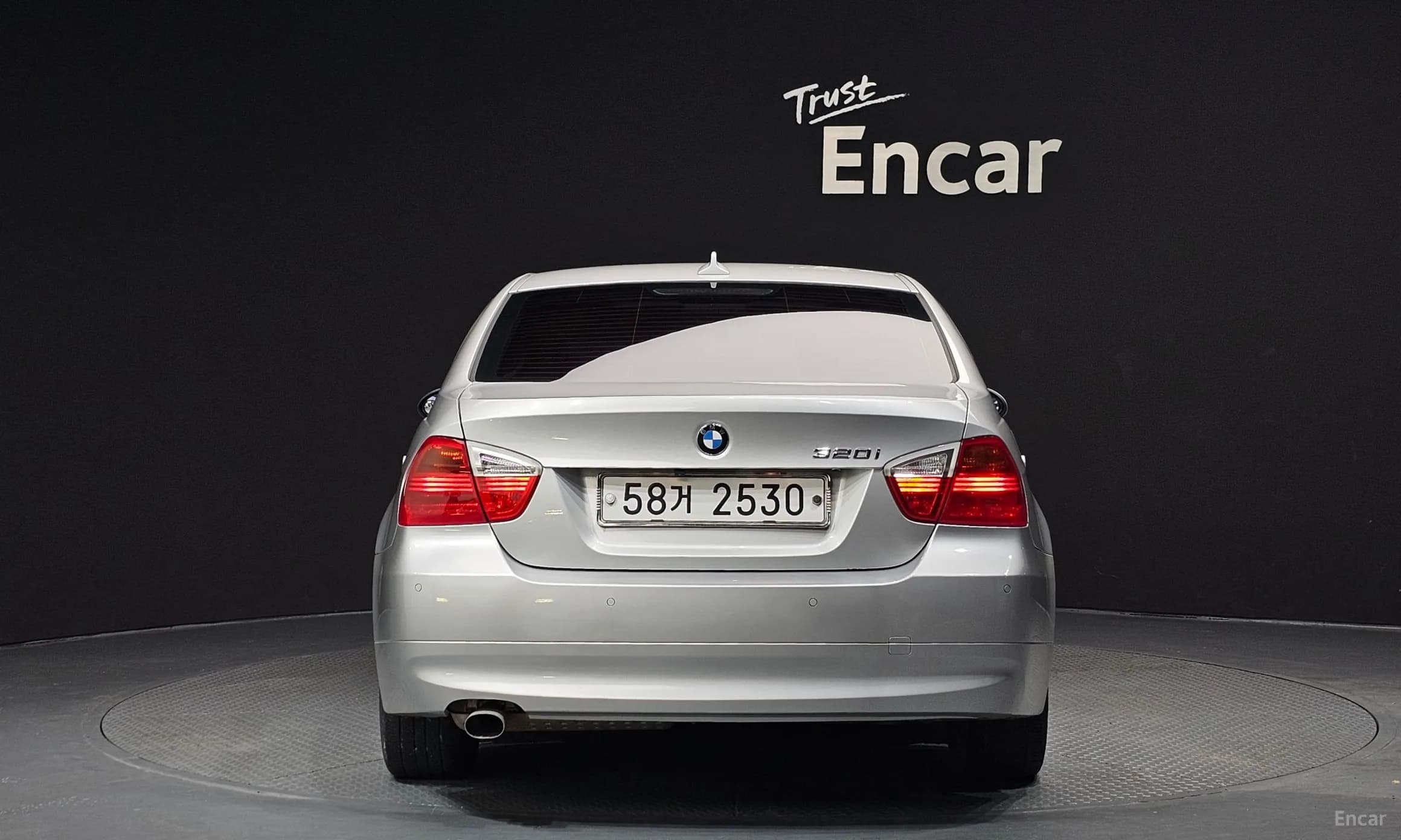 3 Series (E90)