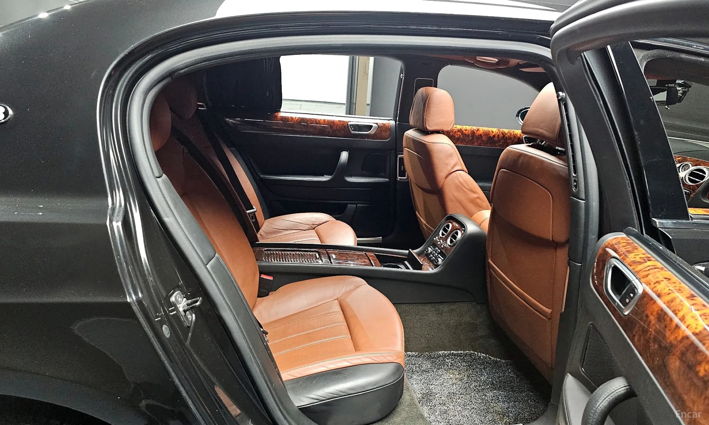 Flying Spur Gen 1