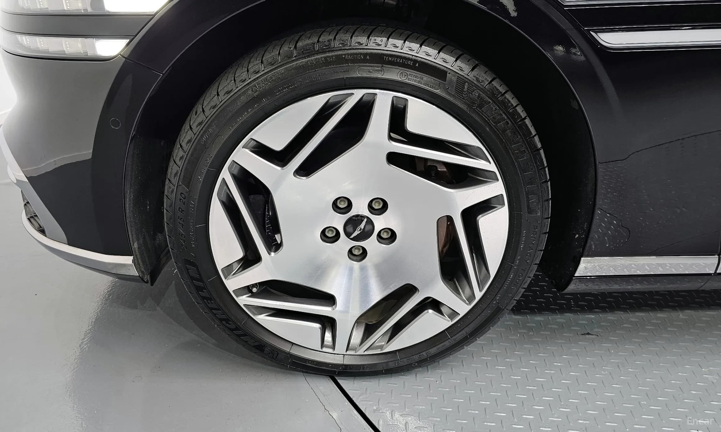 G90 (RS4)