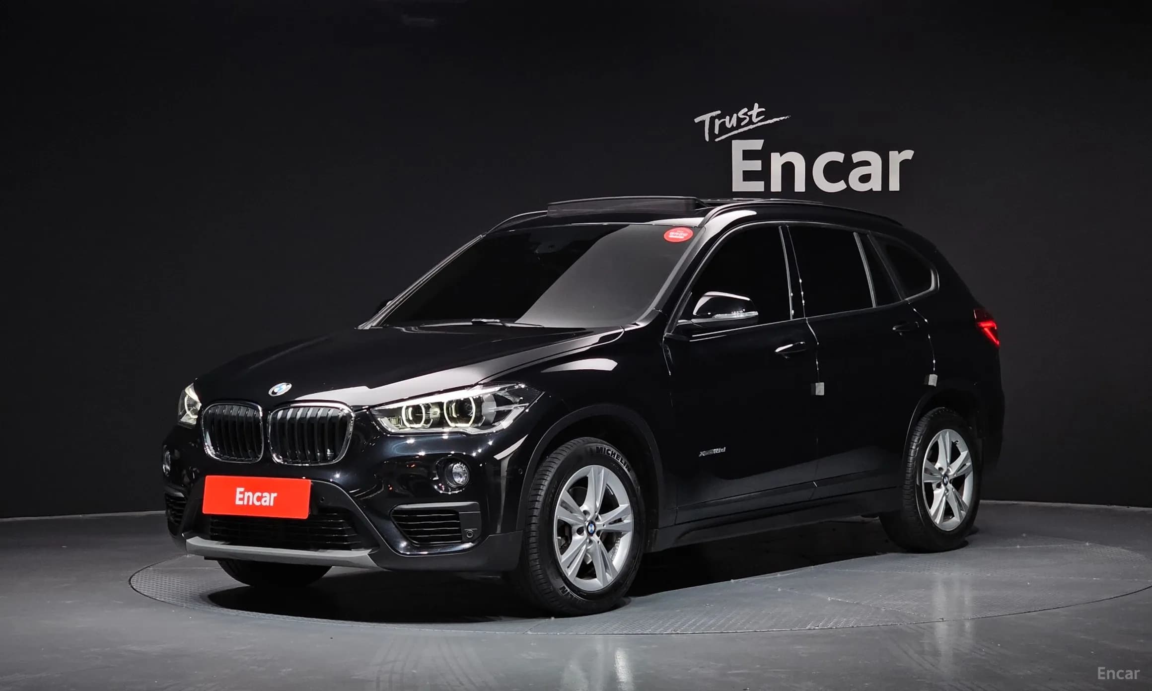 X1 (F48)