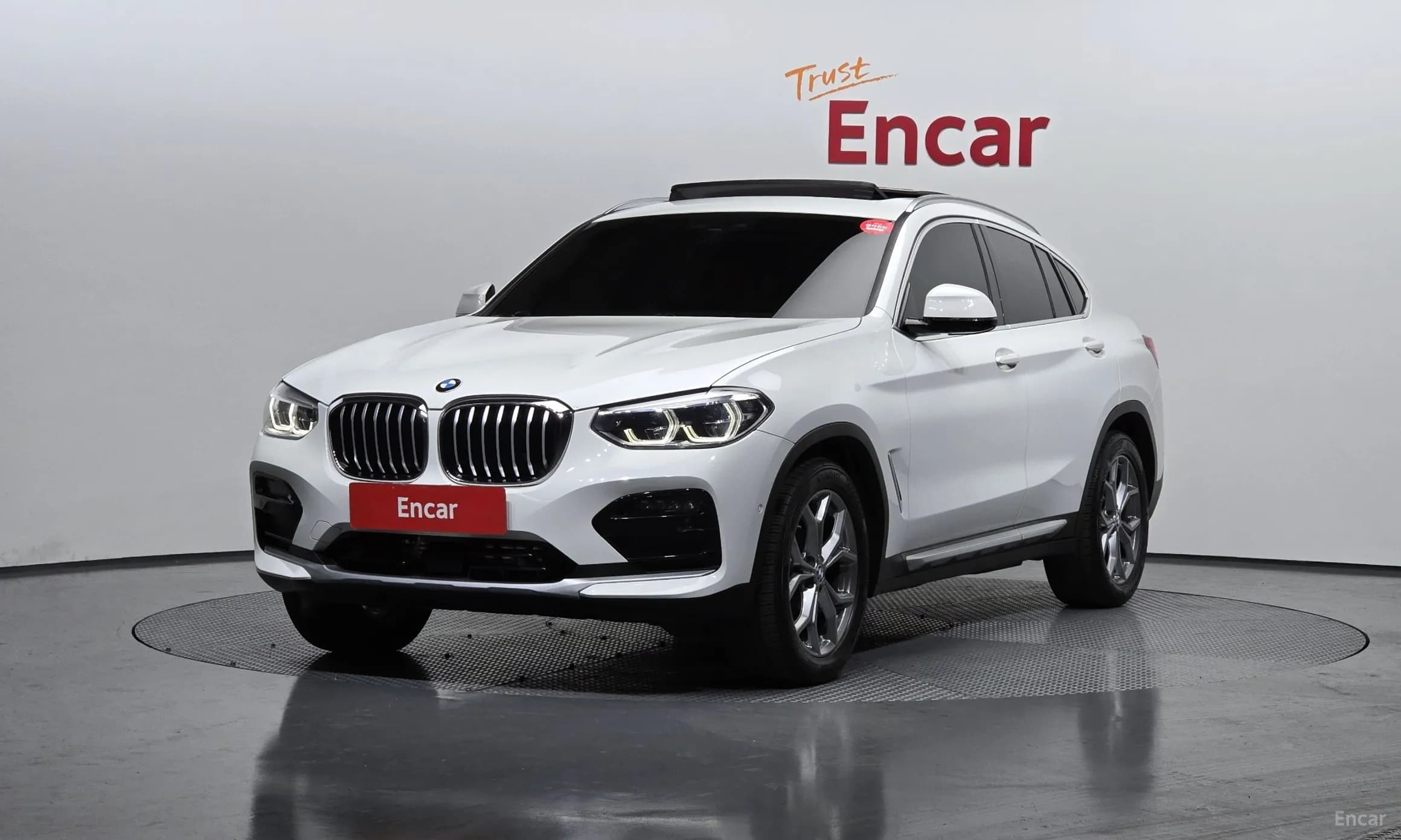 X4 (G02)