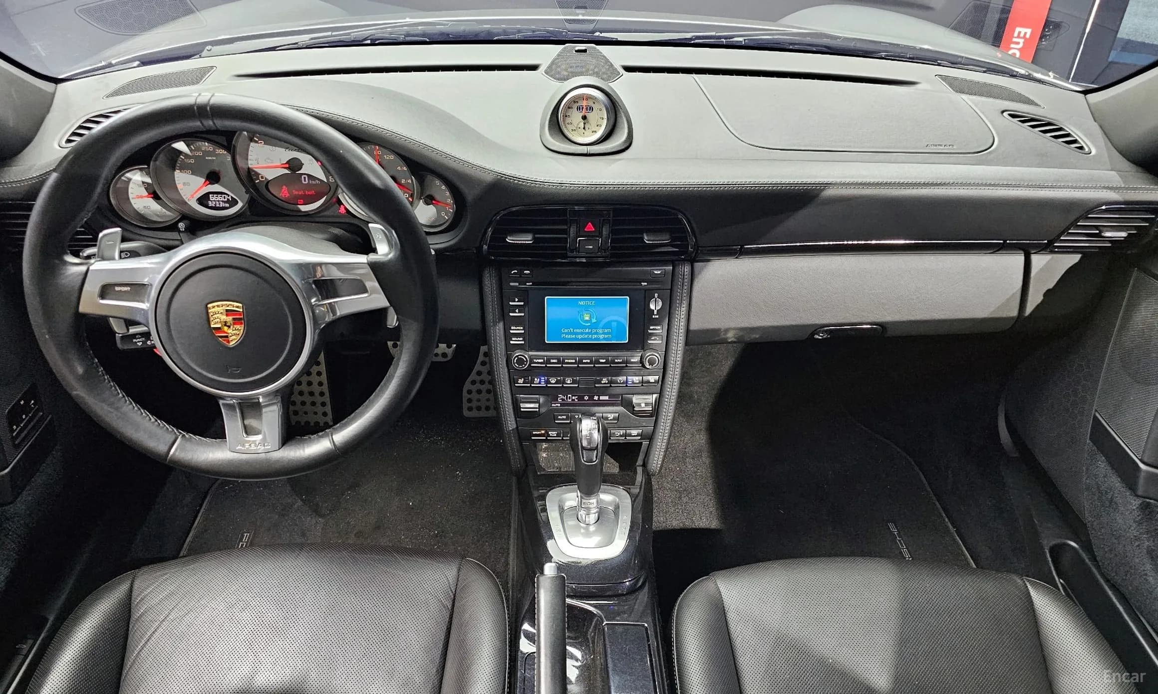 910