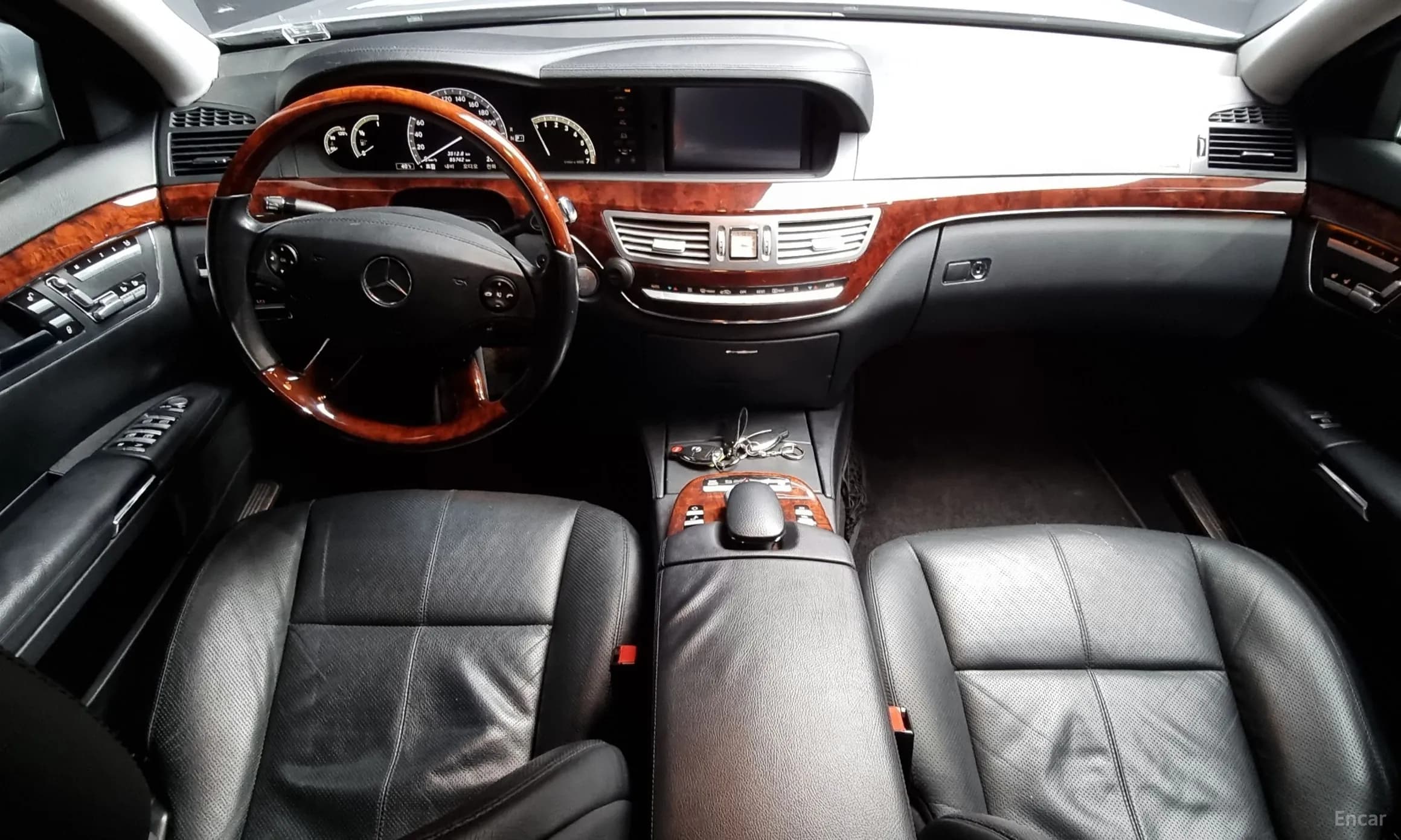 S-Class W221