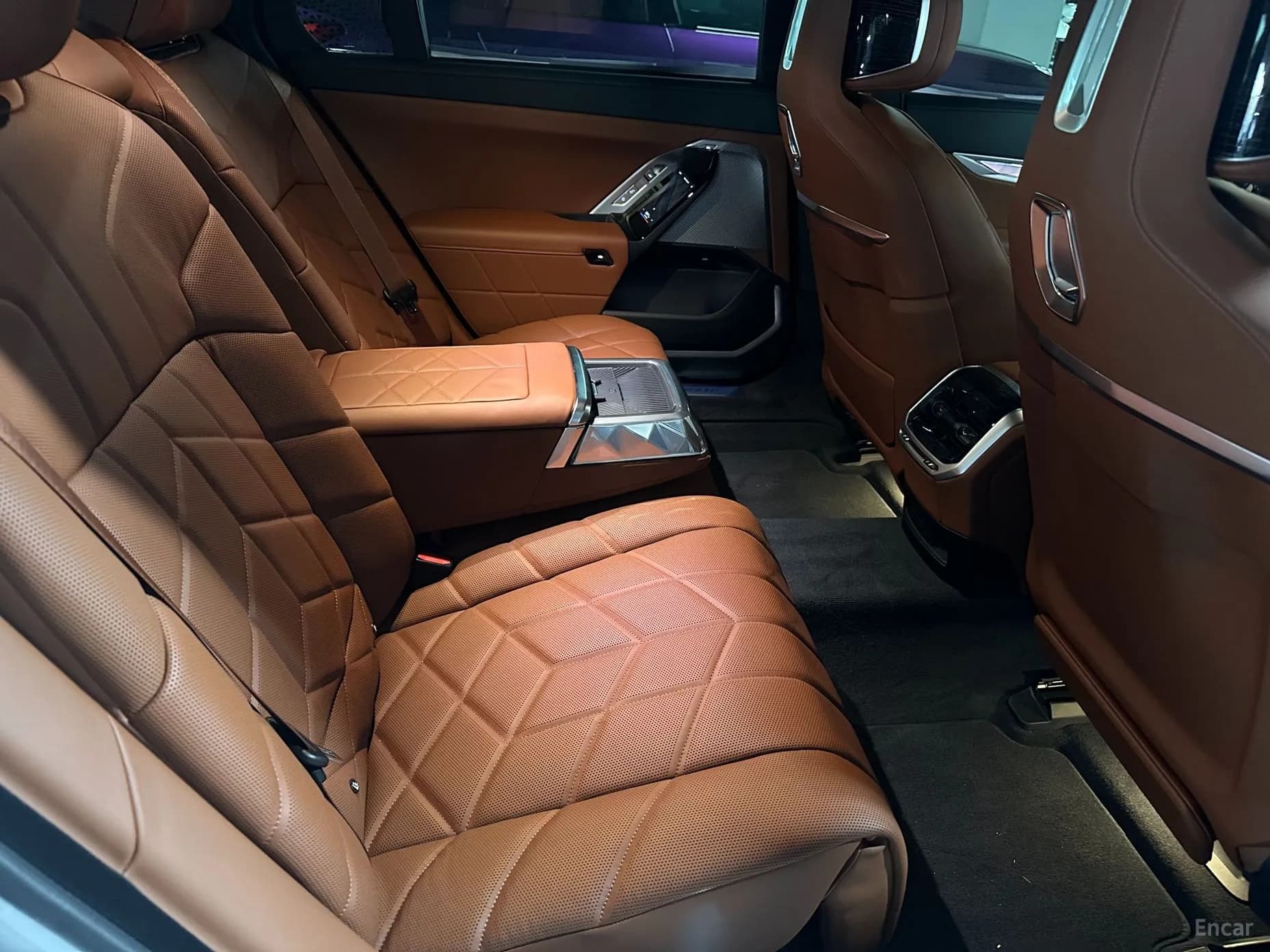 7 Series (G70)