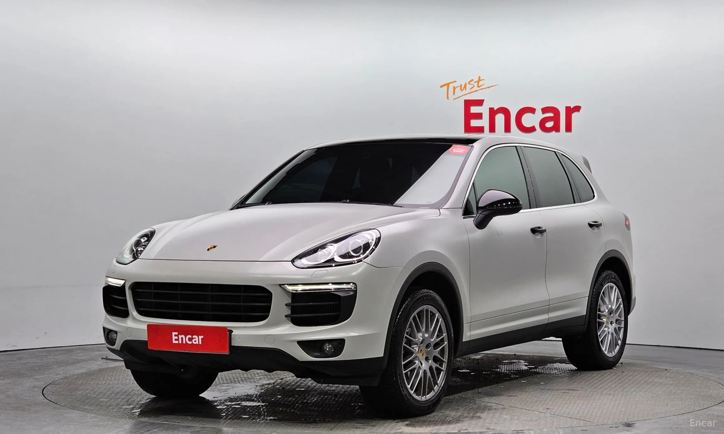 New Cayenne