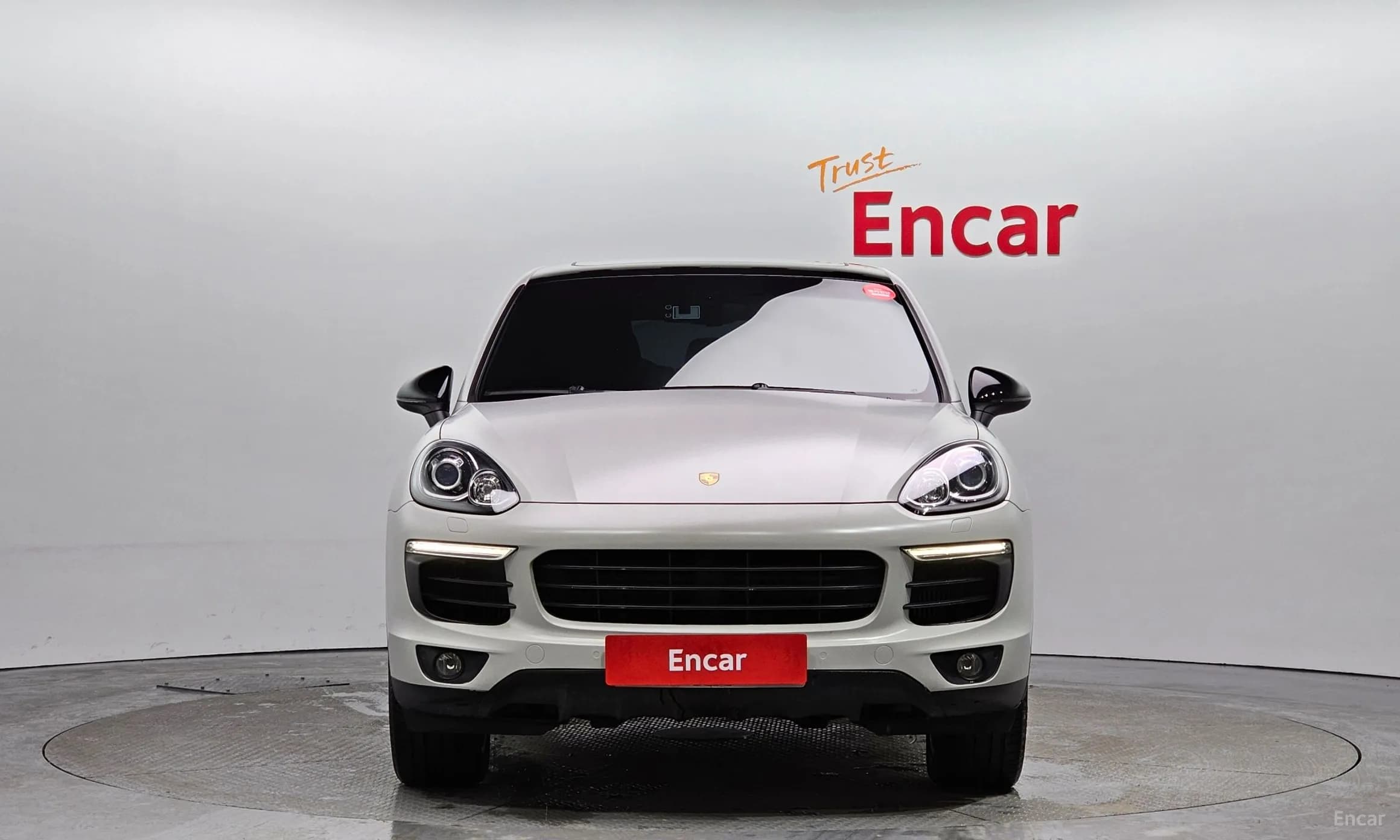 New Cayenne