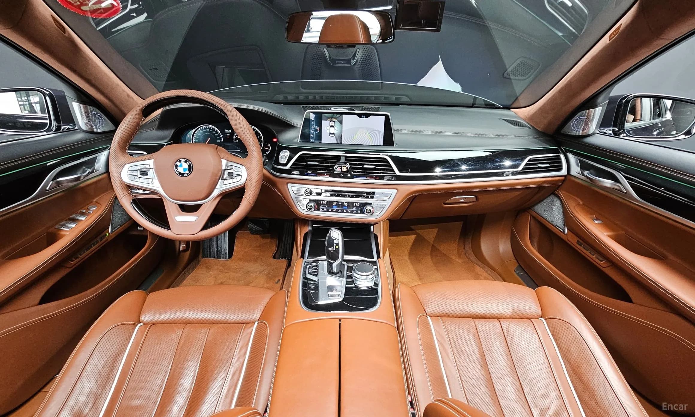 7 Series (G11)