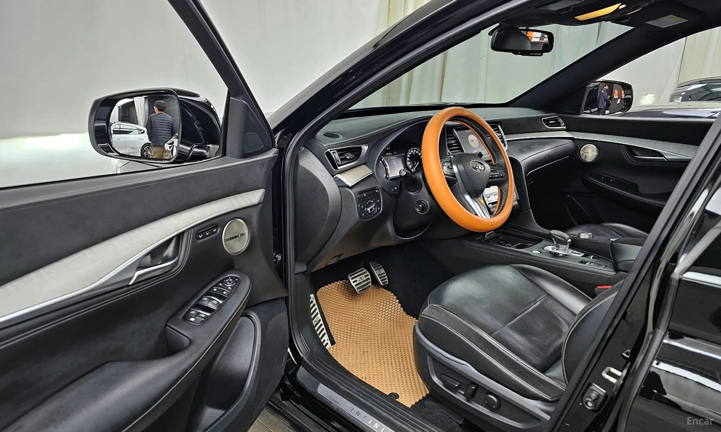 QX50 (P71A)