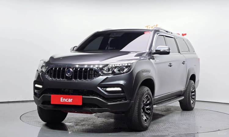Rexton Sports Khan