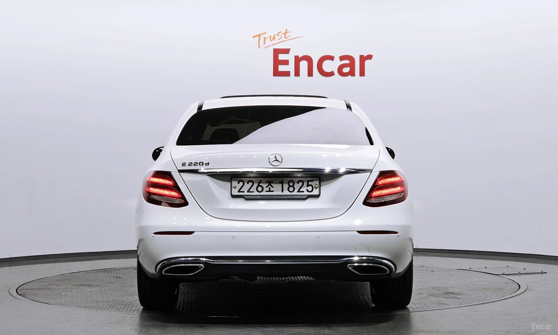 E-Class W213