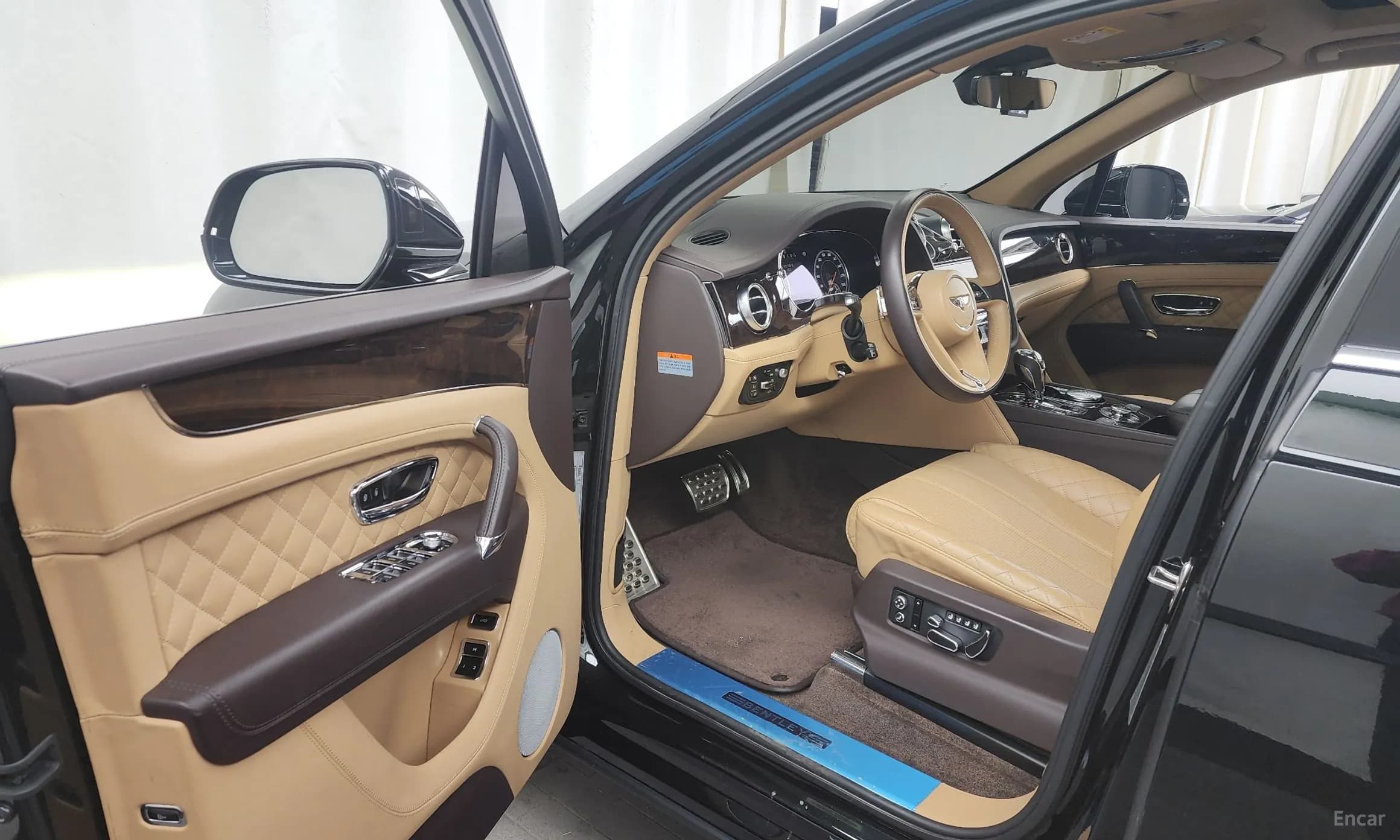 Bentayga