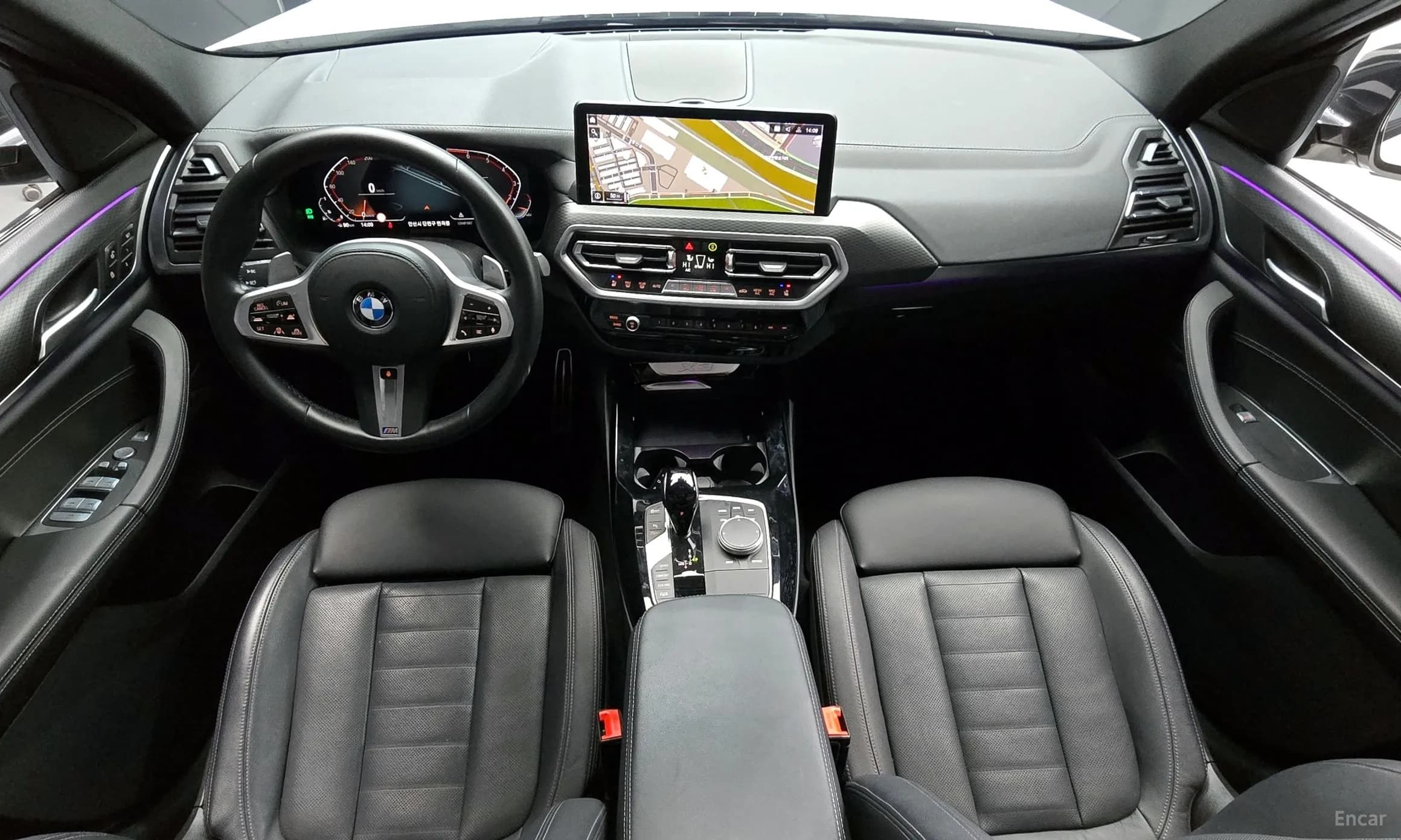 X3 (G01)