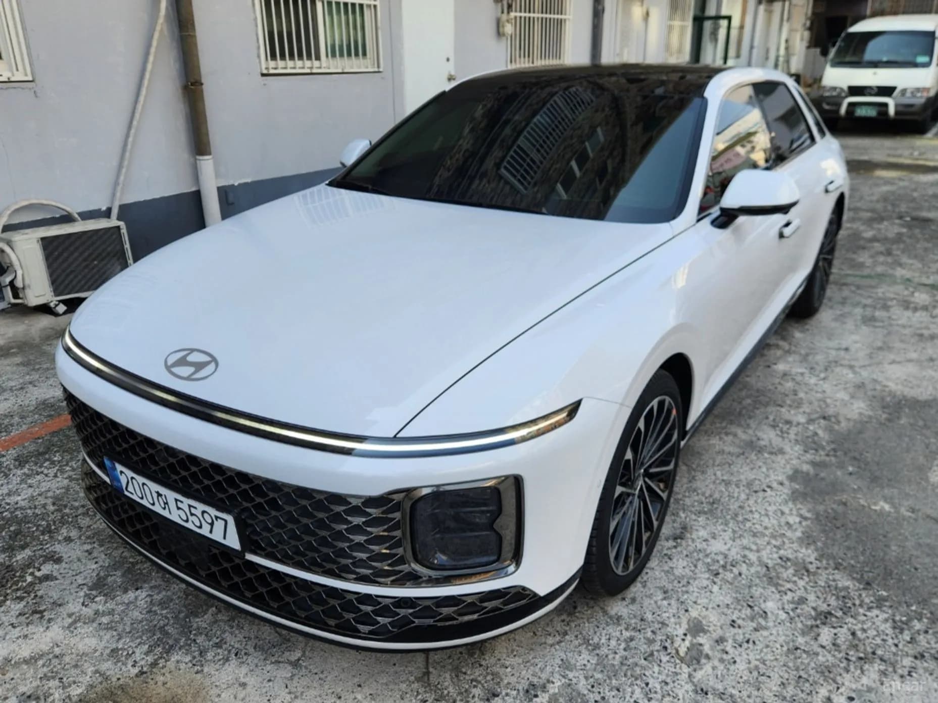 Grandeur Hybrid (GN7)