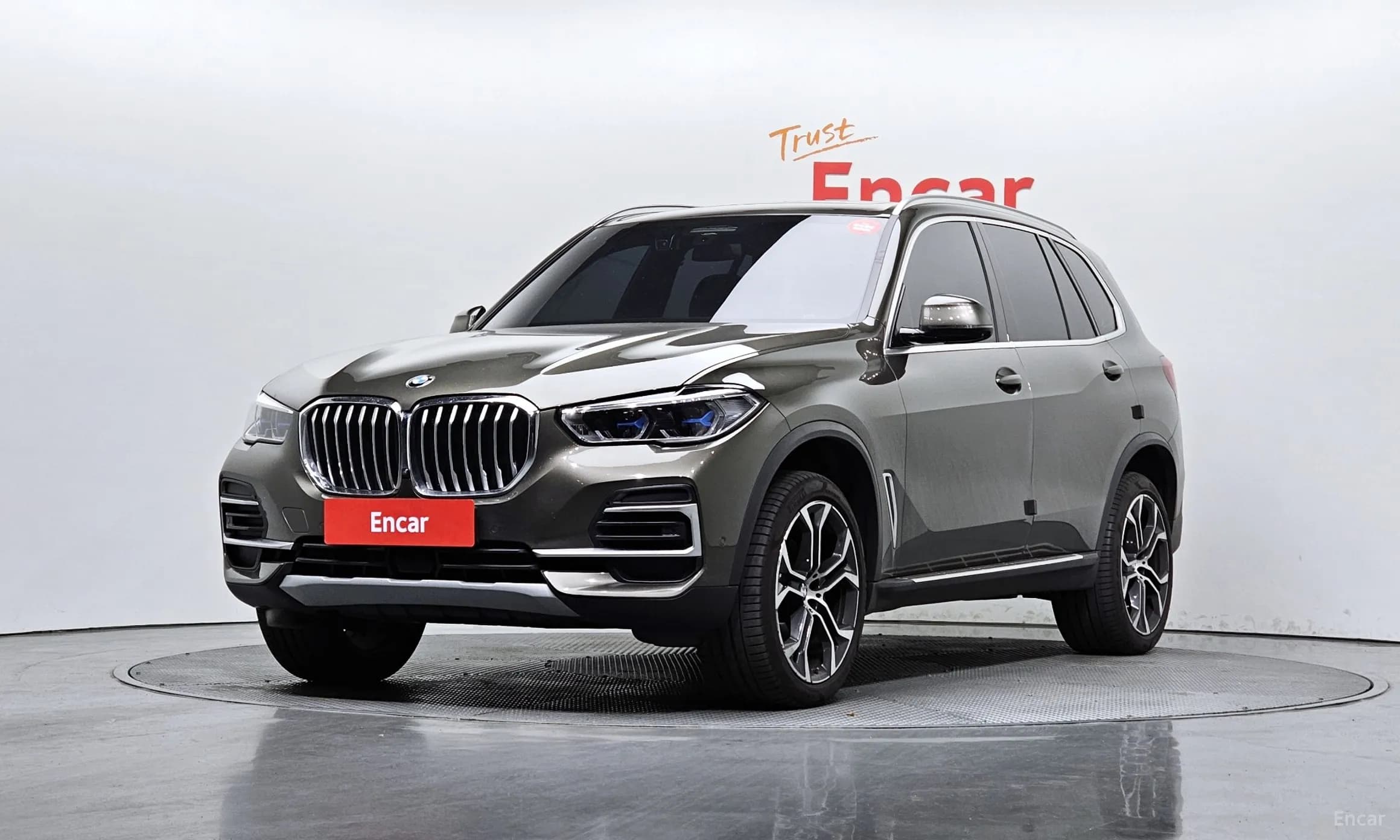 X5 (G05)